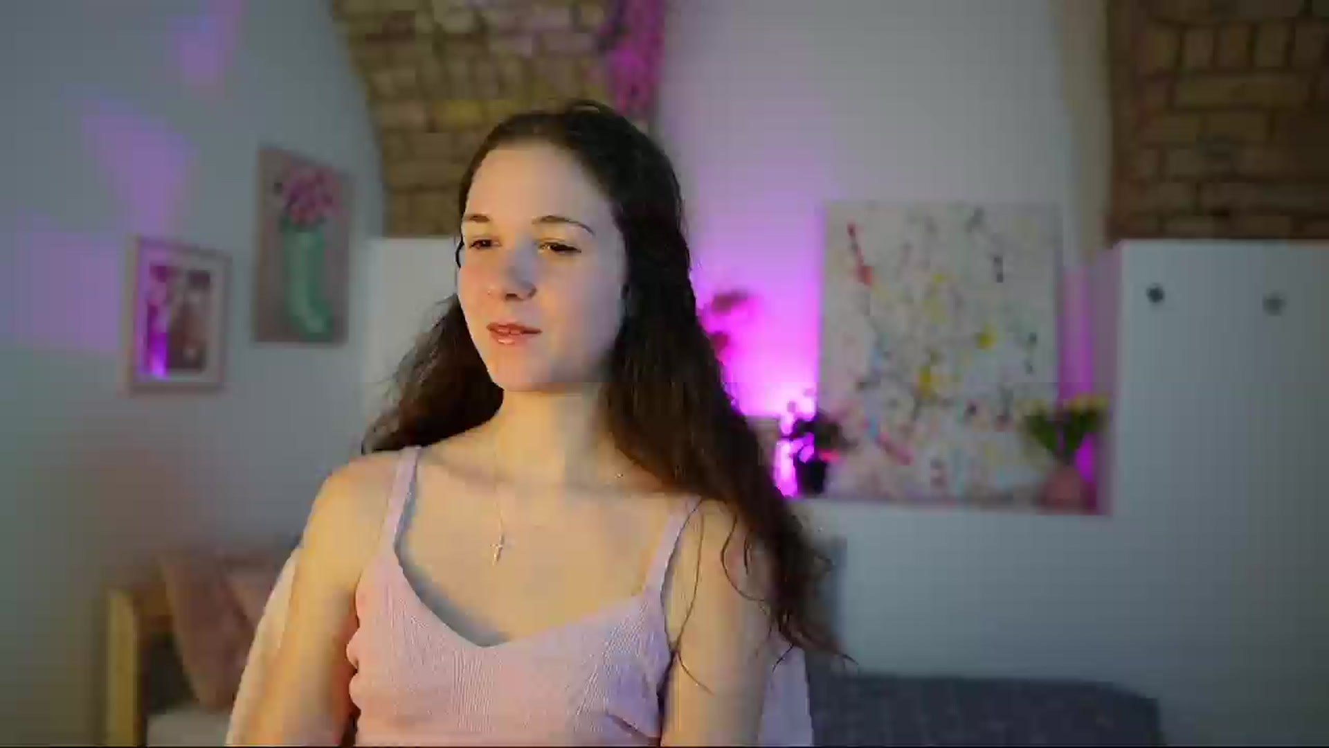 Gallery image thumbnail from Ava__Taylor_'s myfreecams stream on, 12/02/2024, 22:01 image 12 of 20
