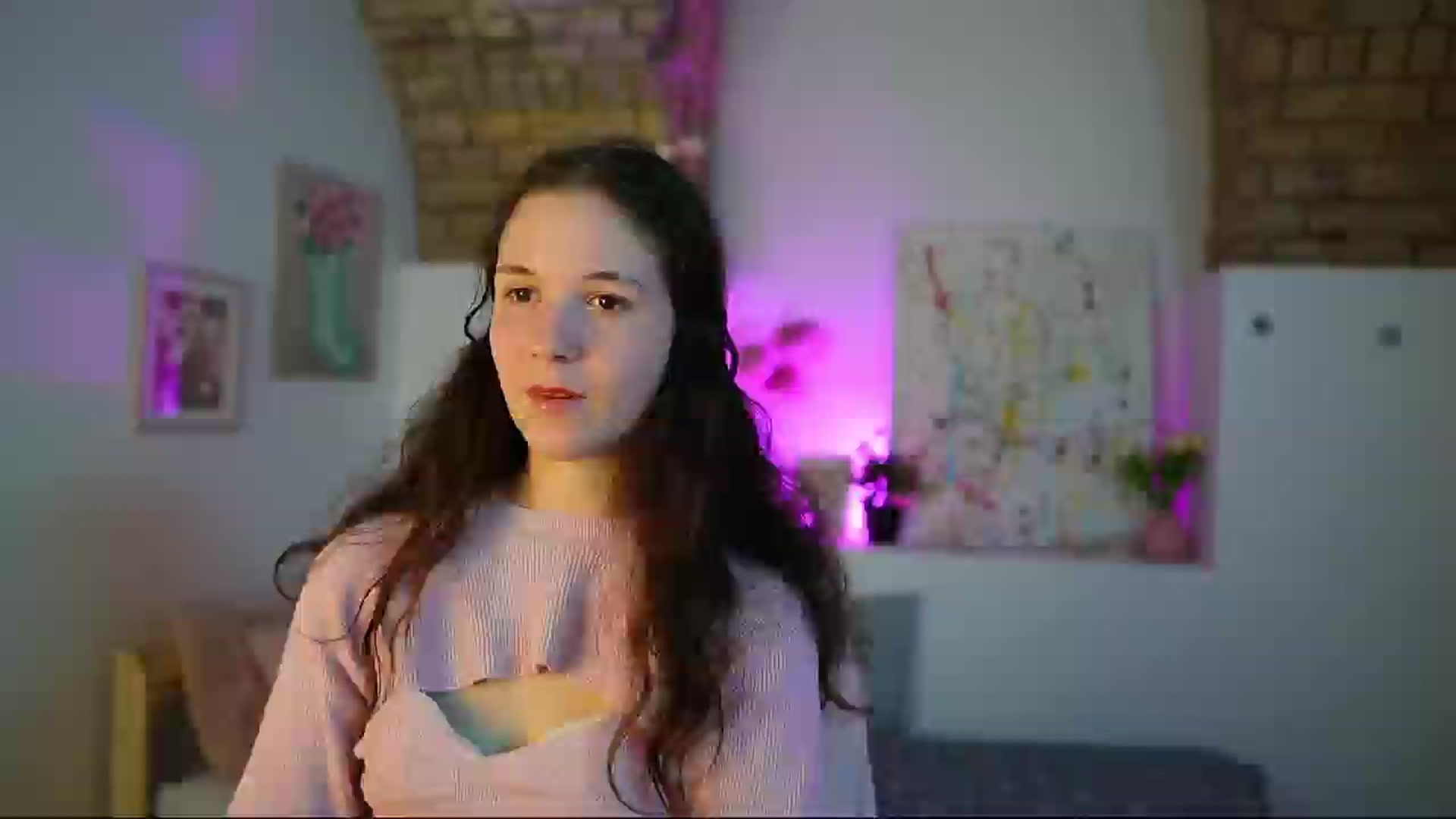 Gallery image thumbnail from Ava__Taylor_'s myfreecams stream on, 12/02/2024, 22:01 image 8 of 20