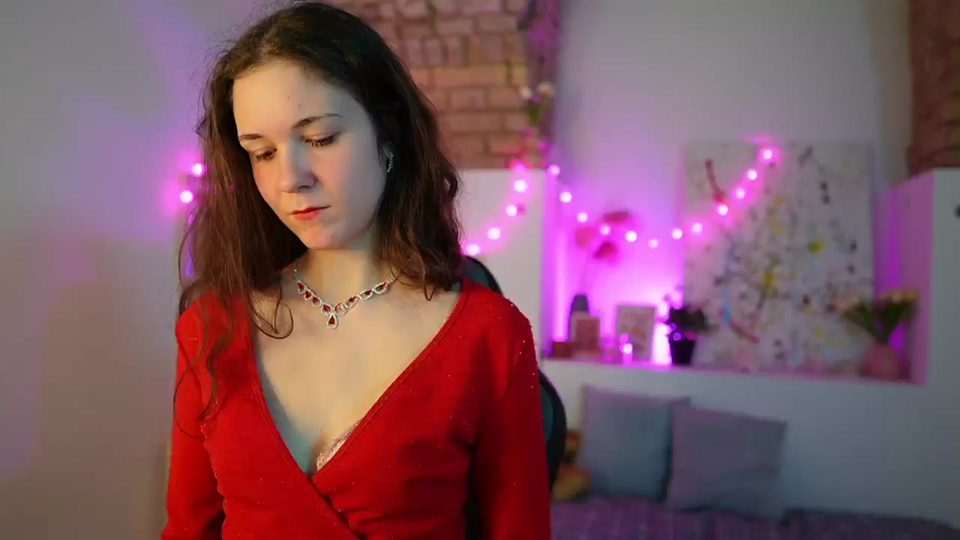 Gallery image thumbnail from Ava__Taylor_'s myfreecams stream on, 12/06/2024, 19:04 image 16 of 20