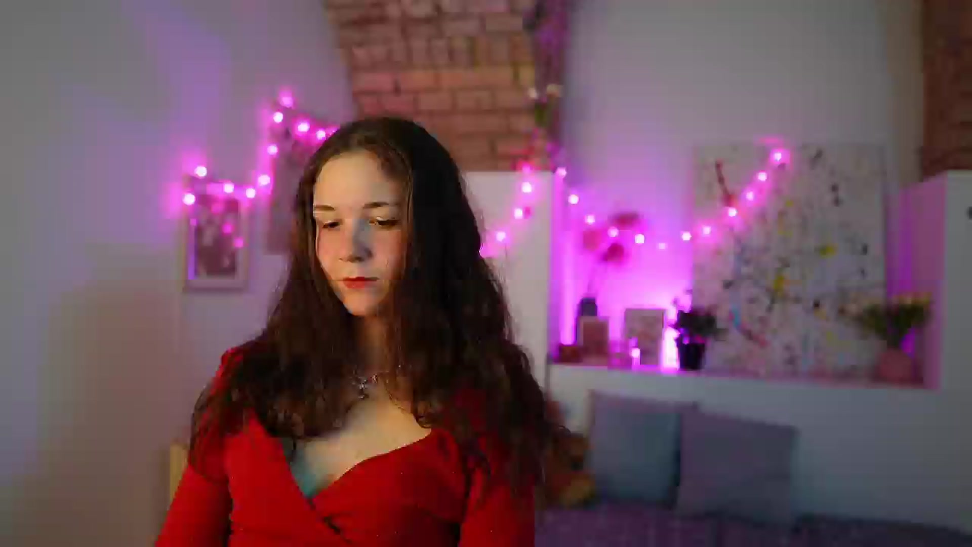 Gallery image thumbnail from Ava__Taylor_'s myfreecams stream on, 12/06/2024, 19:04 image 8 of 20