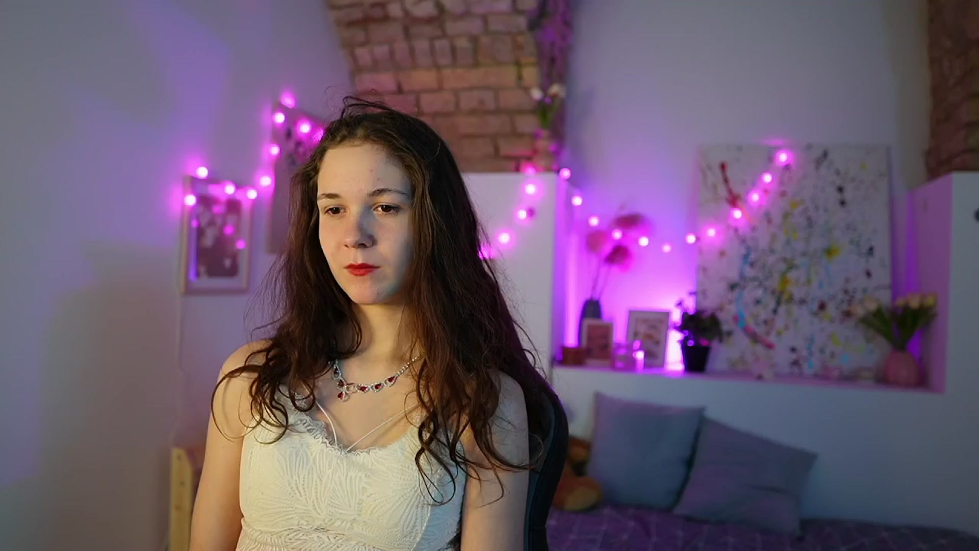 Gallery image thumbnail from Ava__Taylor_'s myfreecams stream on, 12/07/2024, 17:01 image 8 of 20