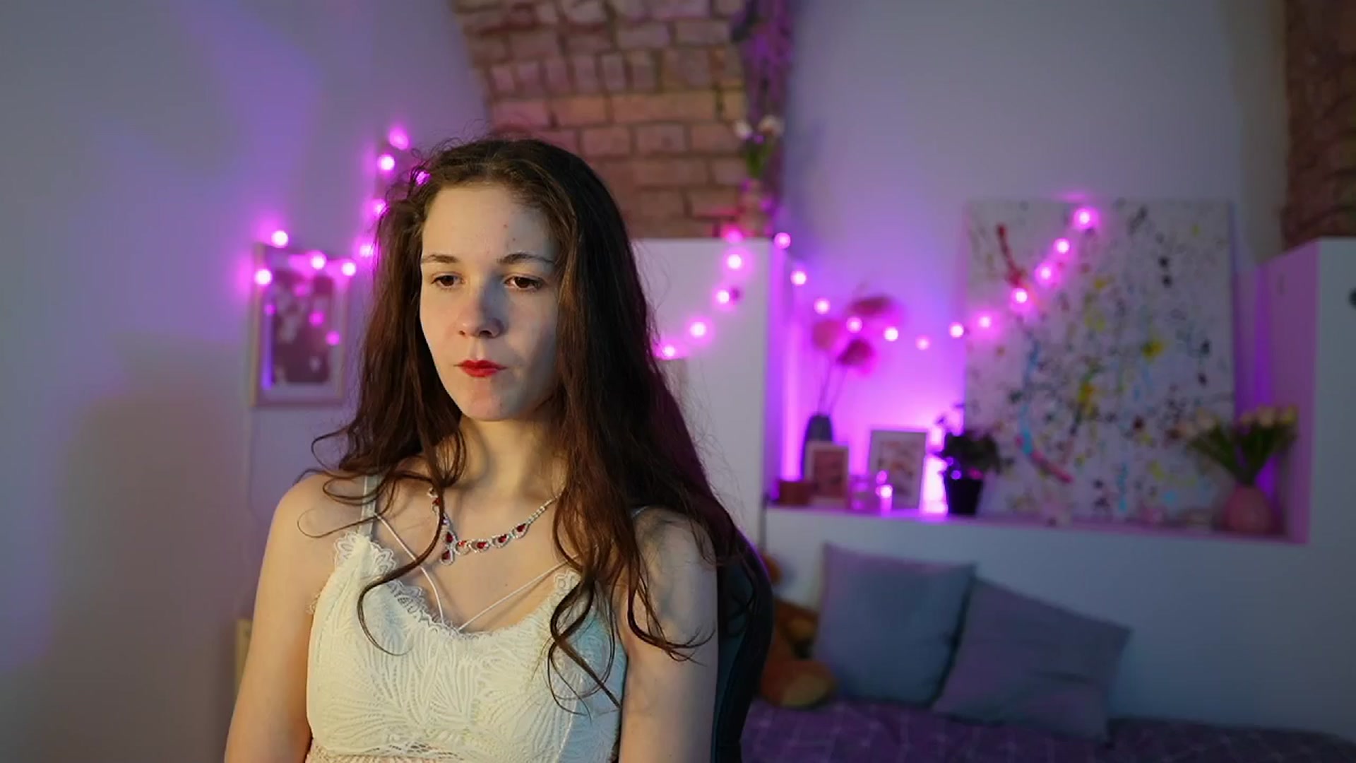 Gallery image thumbnail from Ava__Taylor_'s myfreecams stream on, 12/07/2024, 17:01 image 1 of 20