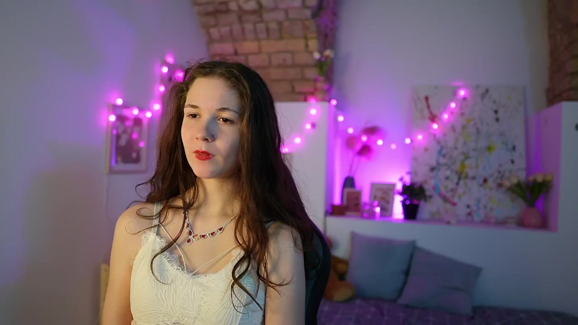 Gallery image thumbnail from Ava__Taylor_'s myfreecams stream on, 12/07/2024, 17:01 image 4 of 20