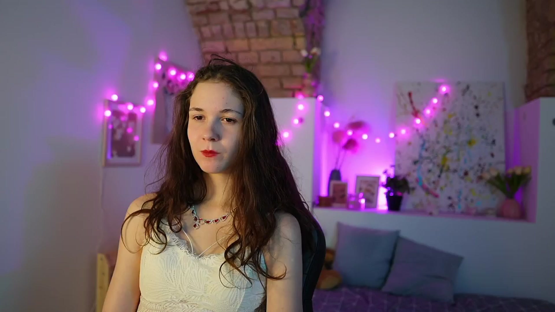 Gallery image thumbnail from Ava__Taylor_'s myfreecams stream on, 12/07/2024, 17:01 image 10 of 20