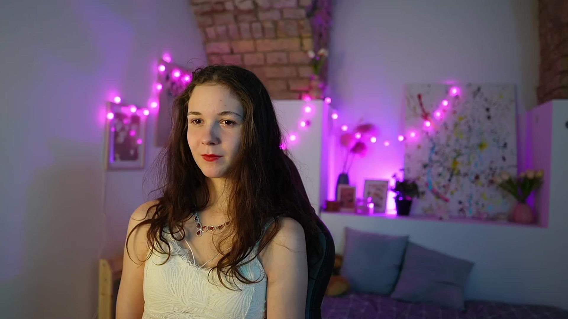 Gallery image thumbnail from Ava__Taylor_'s myfreecams stream on, 12/07/2024, 17:01 image 13 of 20