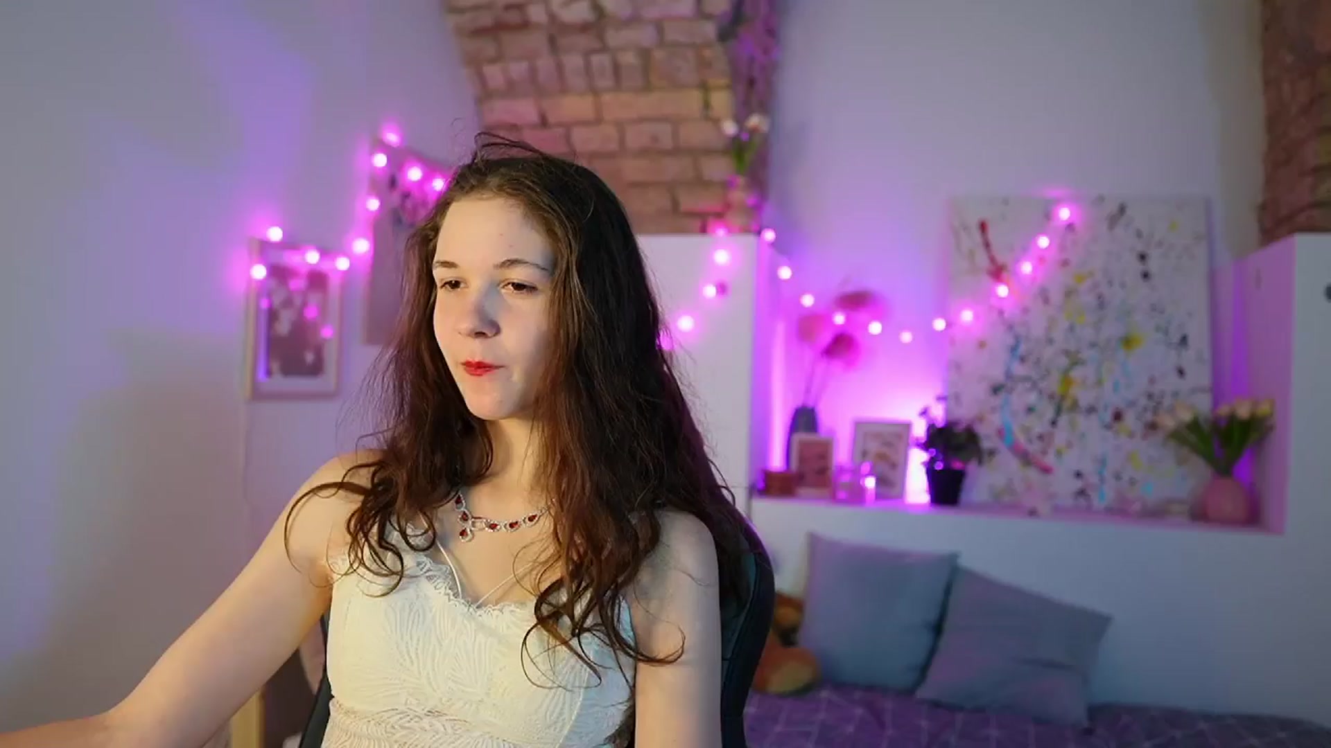 Gallery image thumbnail from Ava__Taylor_'s myfreecams stream on, 12/07/2024, 17:01 image 11 of 20