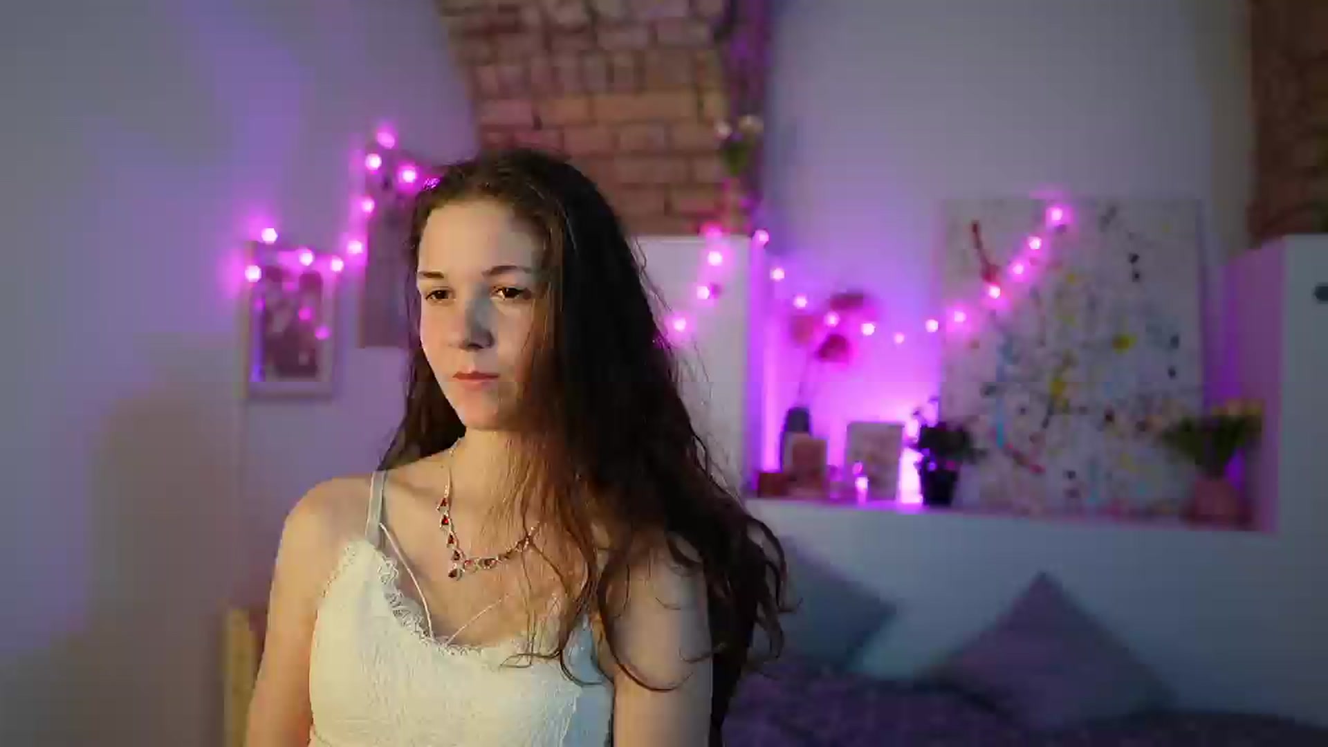 Gallery image thumbnail from Ava__Taylor_'s myfreecams stream on, 12/07/2024, 20:47 image 3 of 20