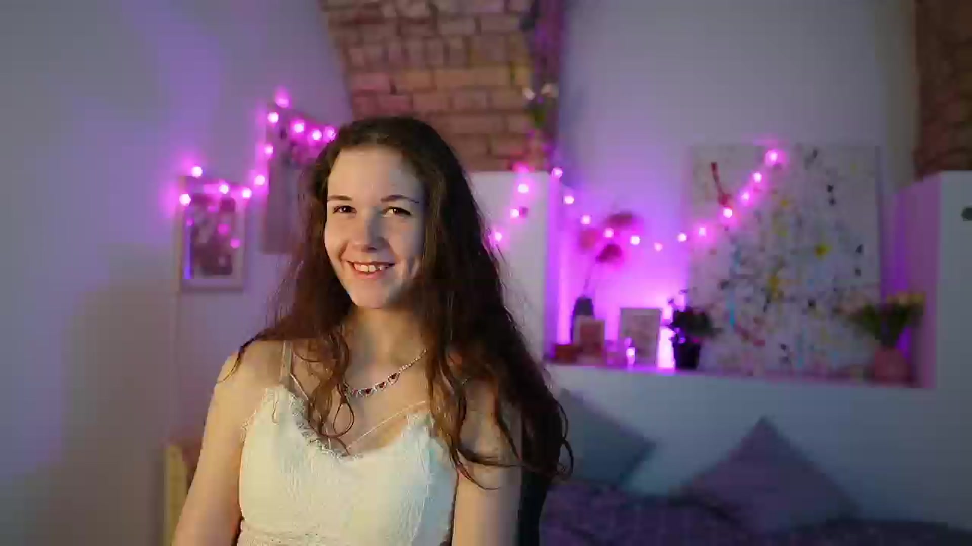 Gallery image thumbnail from Ava__Taylor_'s myfreecams stream on, 12/07/2024, 20:47 image 13 of 20