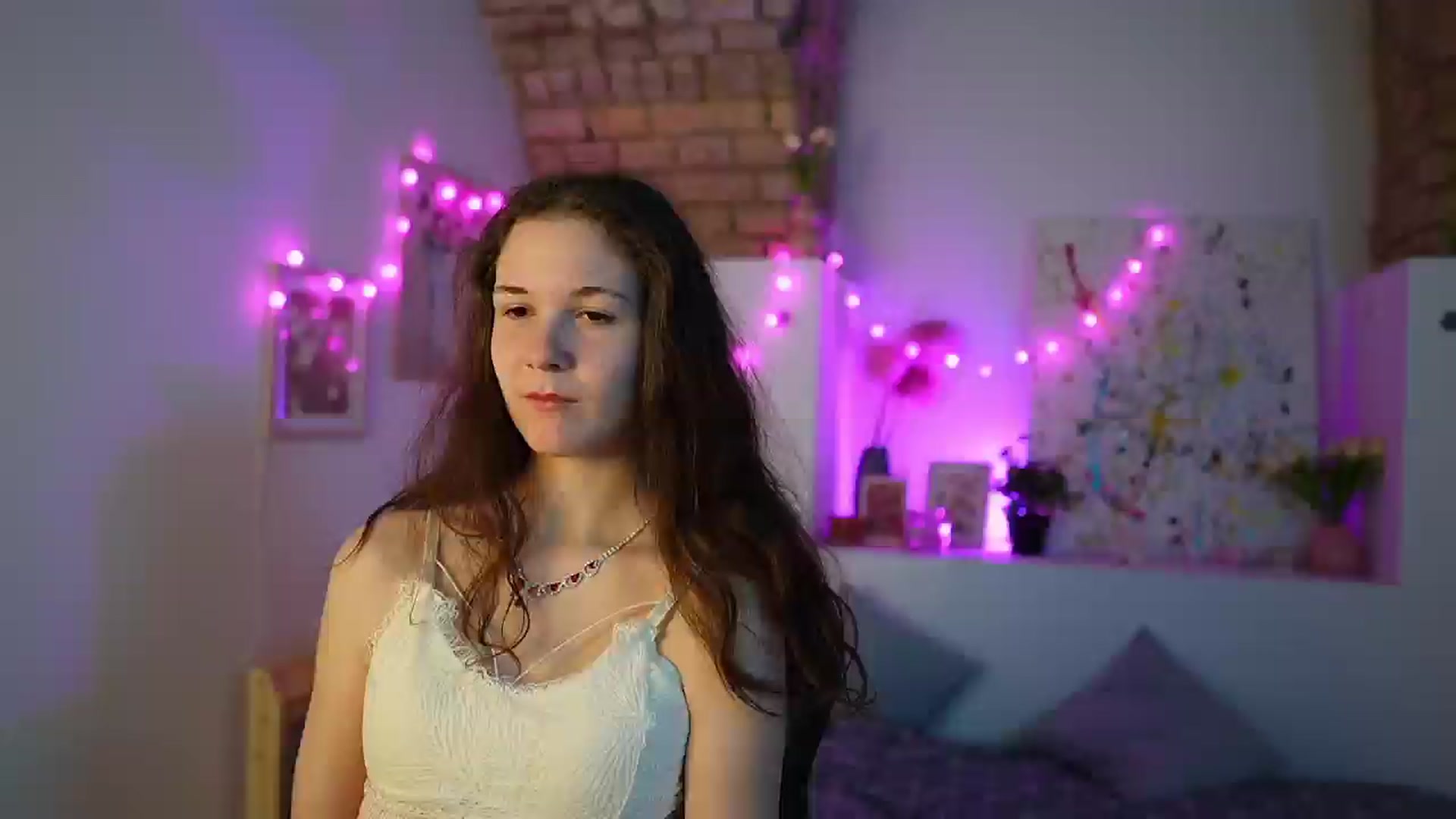Gallery image thumbnail from Ava__Taylor_'s myfreecams stream on, 12/07/2024, 20:47 image 12 of 20