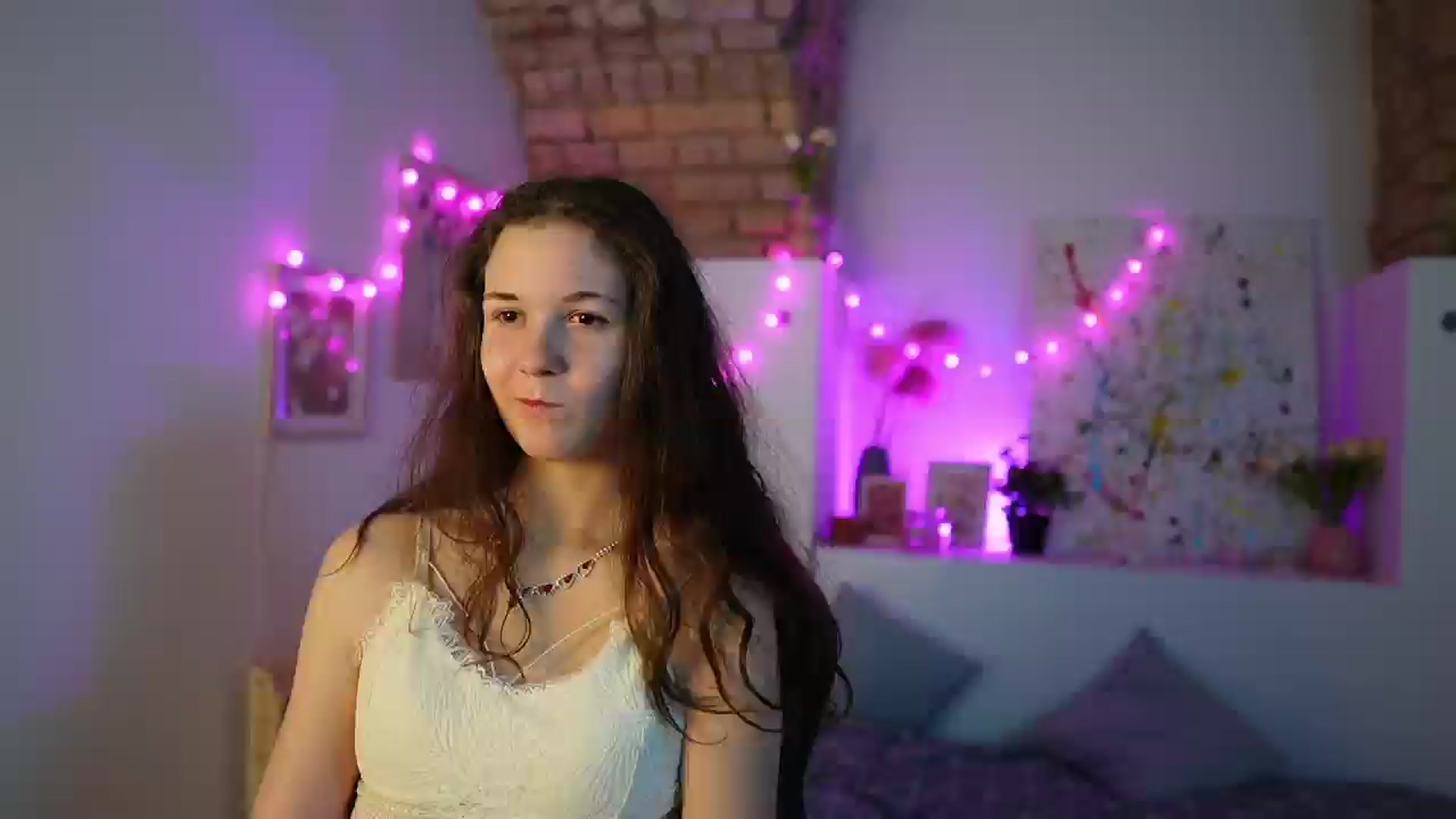 Gallery image thumbnail from Ava__Taylor_'s myfreecams stream on, 12/07/2024, 20:47 image 14 of 20