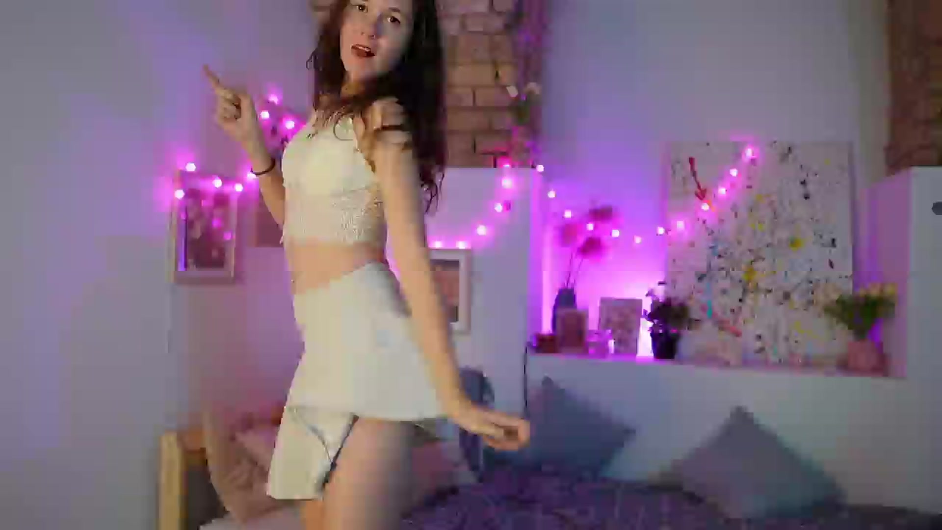 Gallery image thumbnail from Ava__Taylor_'s myfreecams stream on, 12/07/2024, 20:47 image 7 of 20