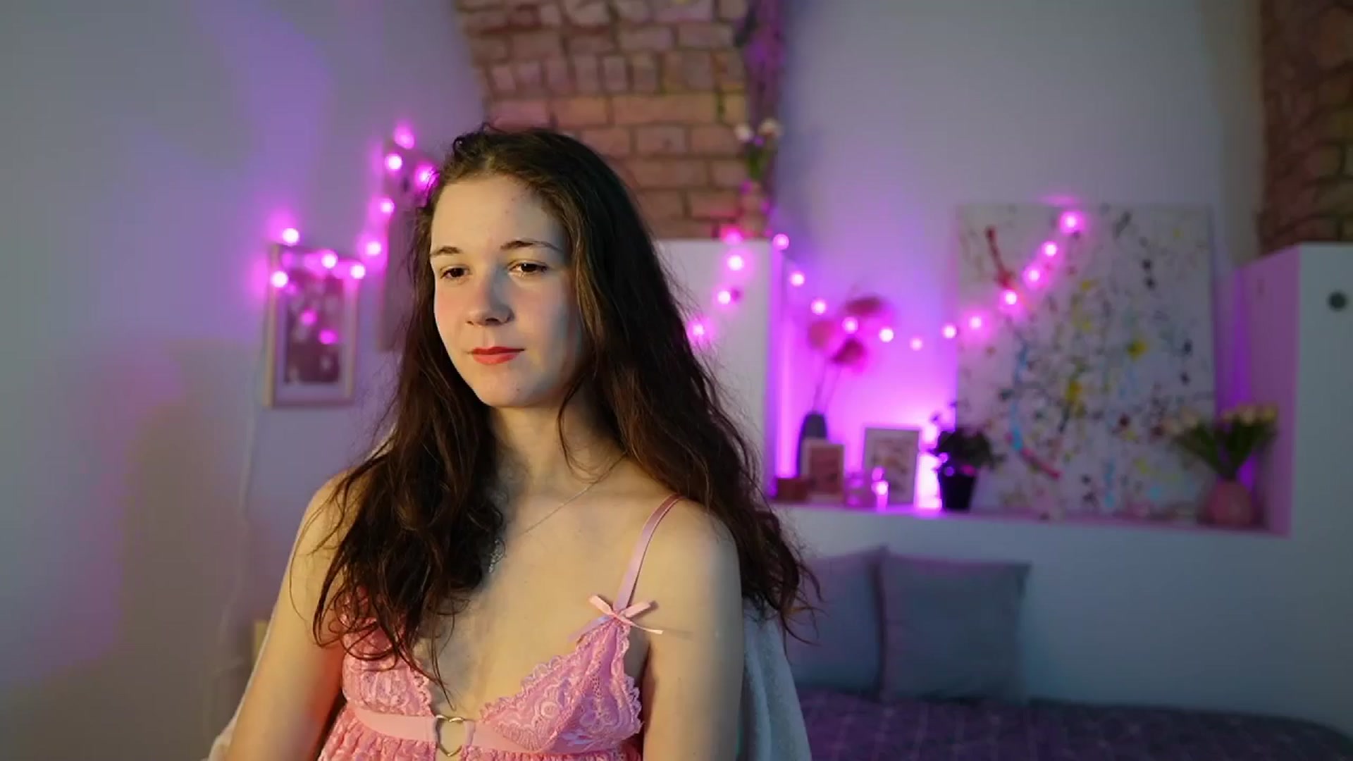 Gallery image thumbnail from Ava__Taylor_'s myfreecams stream on, 12/09/2024, 15:46 image 3 of 20