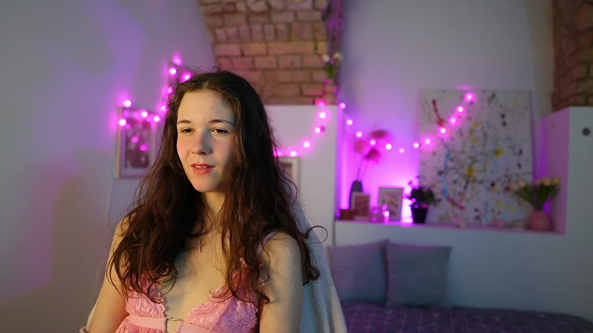 Gallery image thumbnail from Ava__Taylor_'s myfreecams stream on, 12/09/2024, 15:46 image 19 of 20