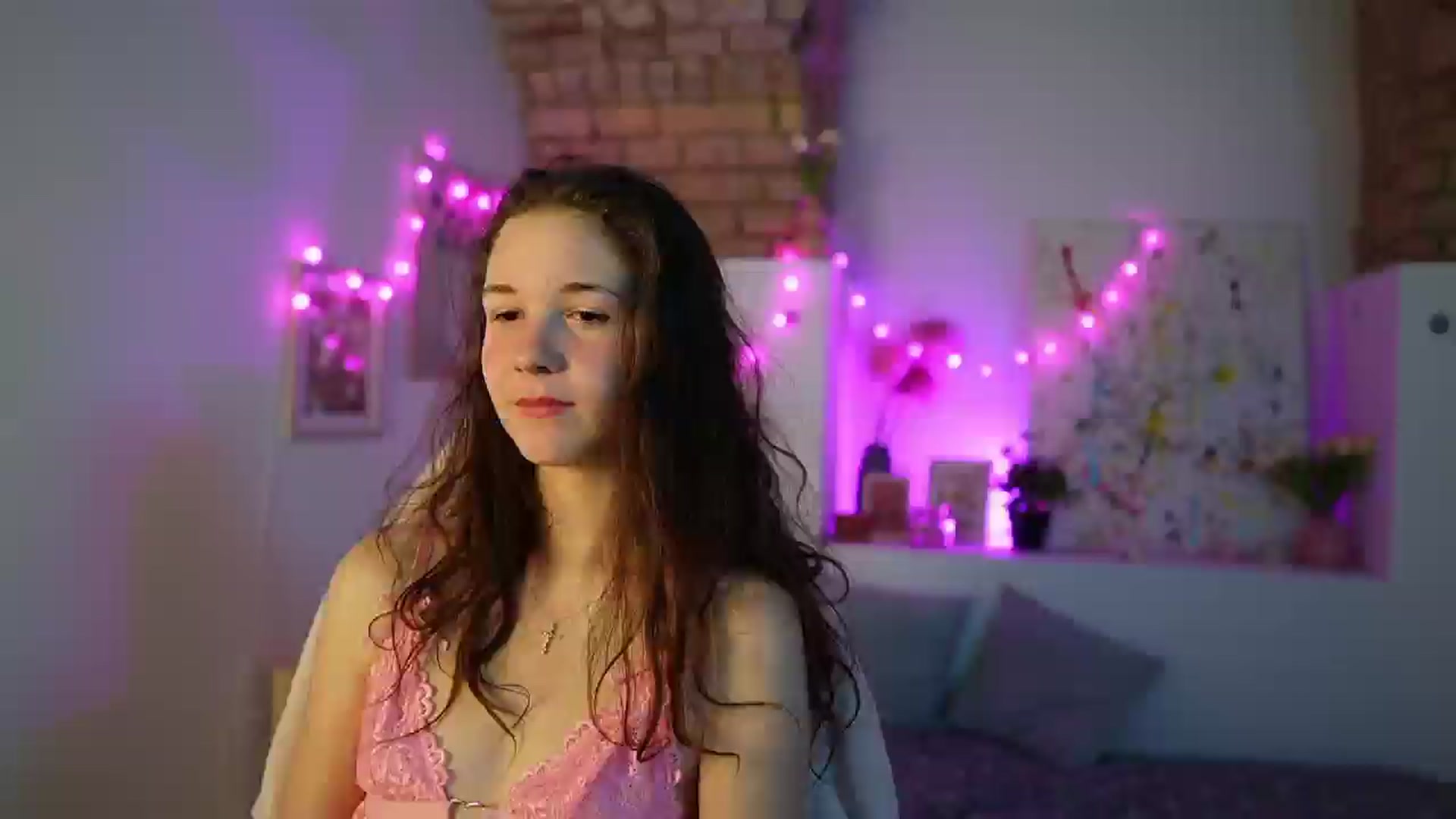 Gallery image thumbnail from Ava__Taylor_'s myfreecams stream on, 12/09/2024, 17:47 image 13 of 20