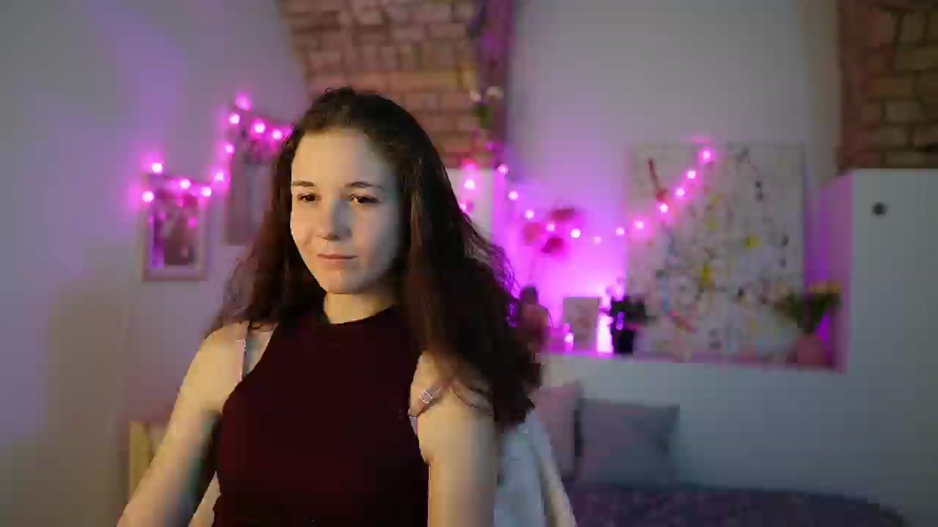 Gallery image thumbnail from Ava__Taylor_'s myfreecams stream on, 12/10/2024, 16:39 image 11 of 20