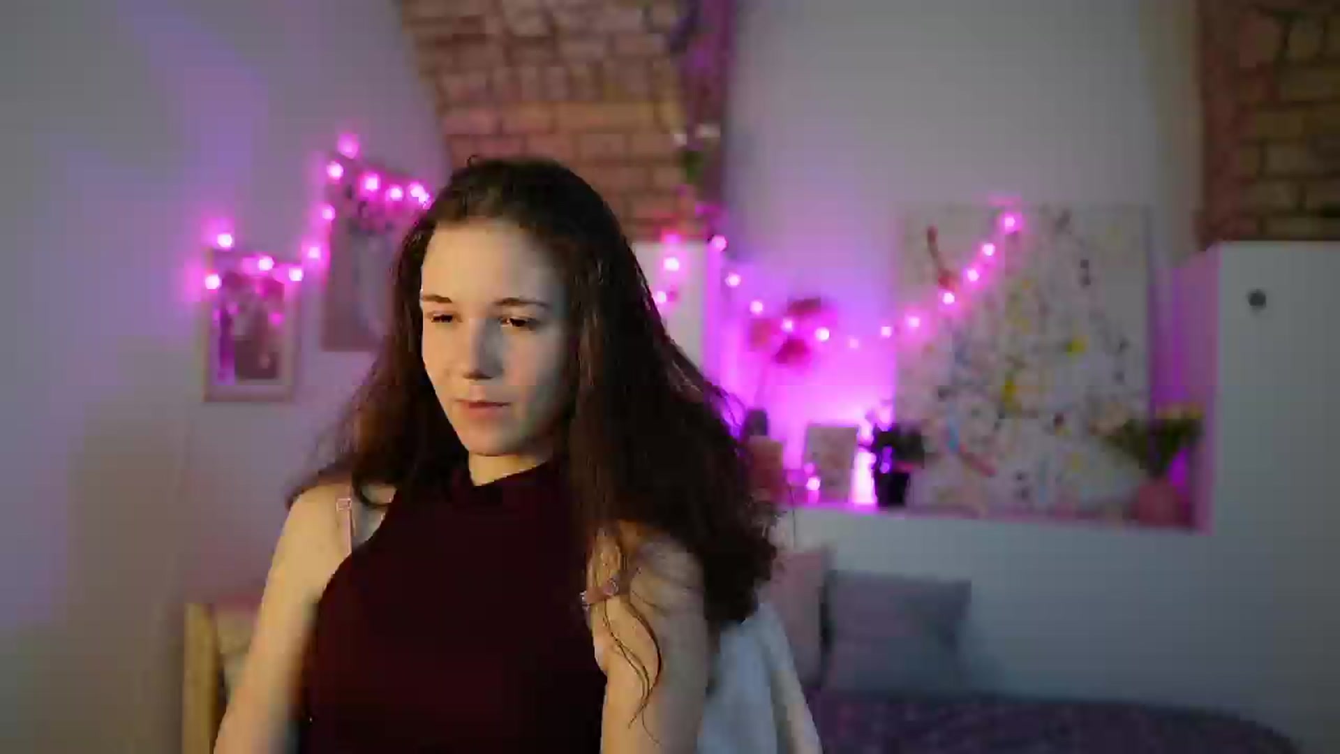 Gallery image thumbnail from Ava__Taylor_'s myfreecams stream on, 12/10/2024, 16:39 image 14 of 20