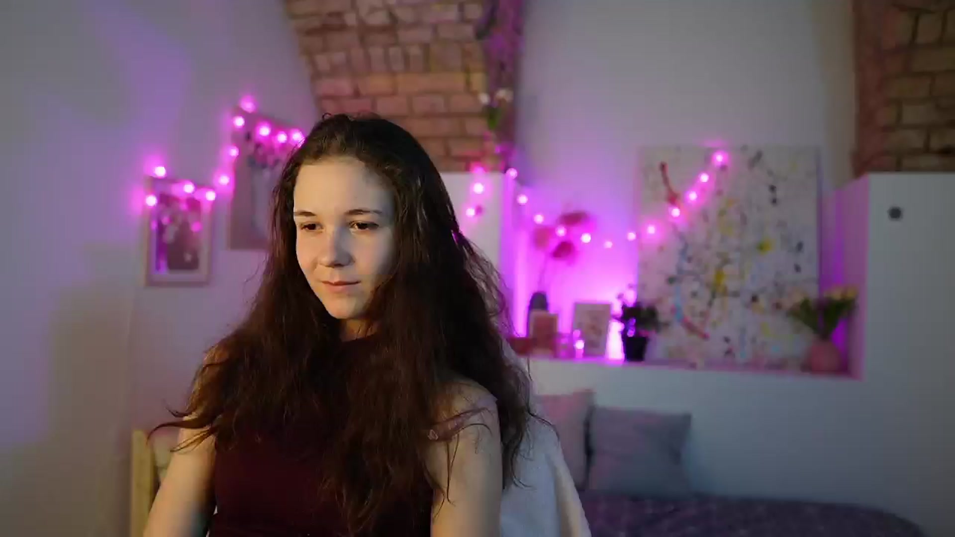 Gallery image thumbnail from Ava__Taylor_'s myfreecams stream on, 12/10/2024, 16:39 image 9 of 20