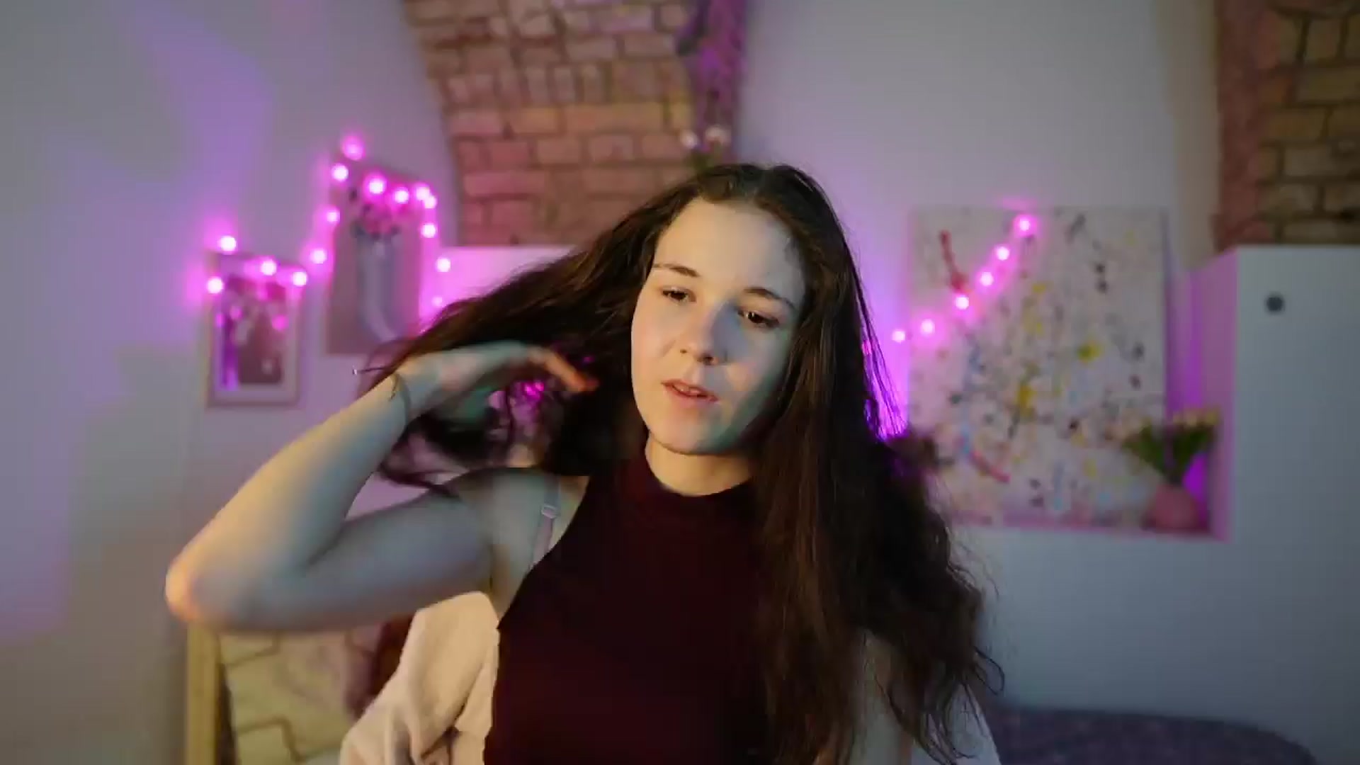 Gallery image thumbnail from Ava__Taylor_'s myfreecams stream on, 12/10/2024, 17:53 image 4 of 20
