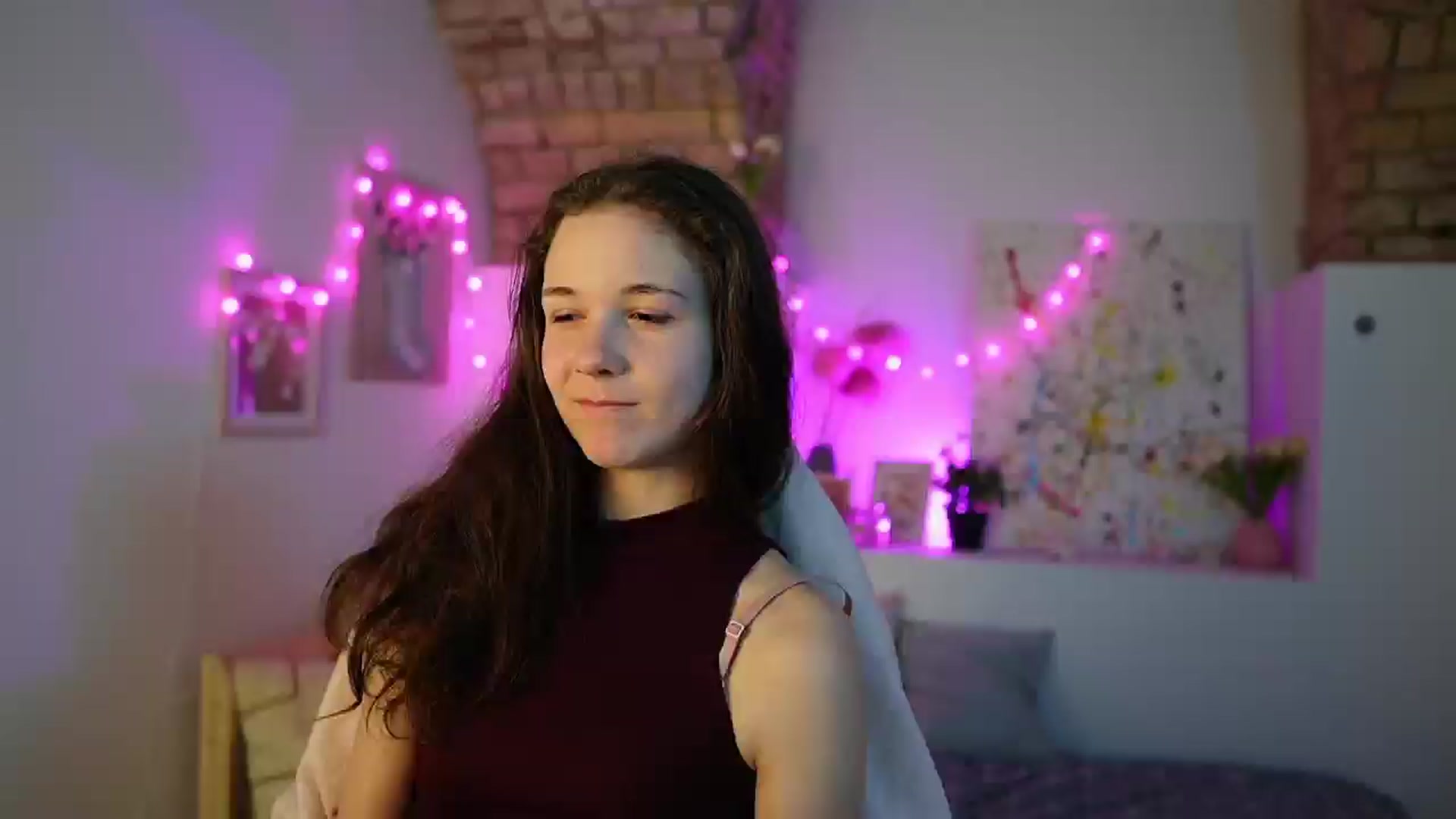 Gallery image thumbnail from Ava__Taylor_'s myfreecams stream on, 12/10/2024, 17:53 image 7 of 20