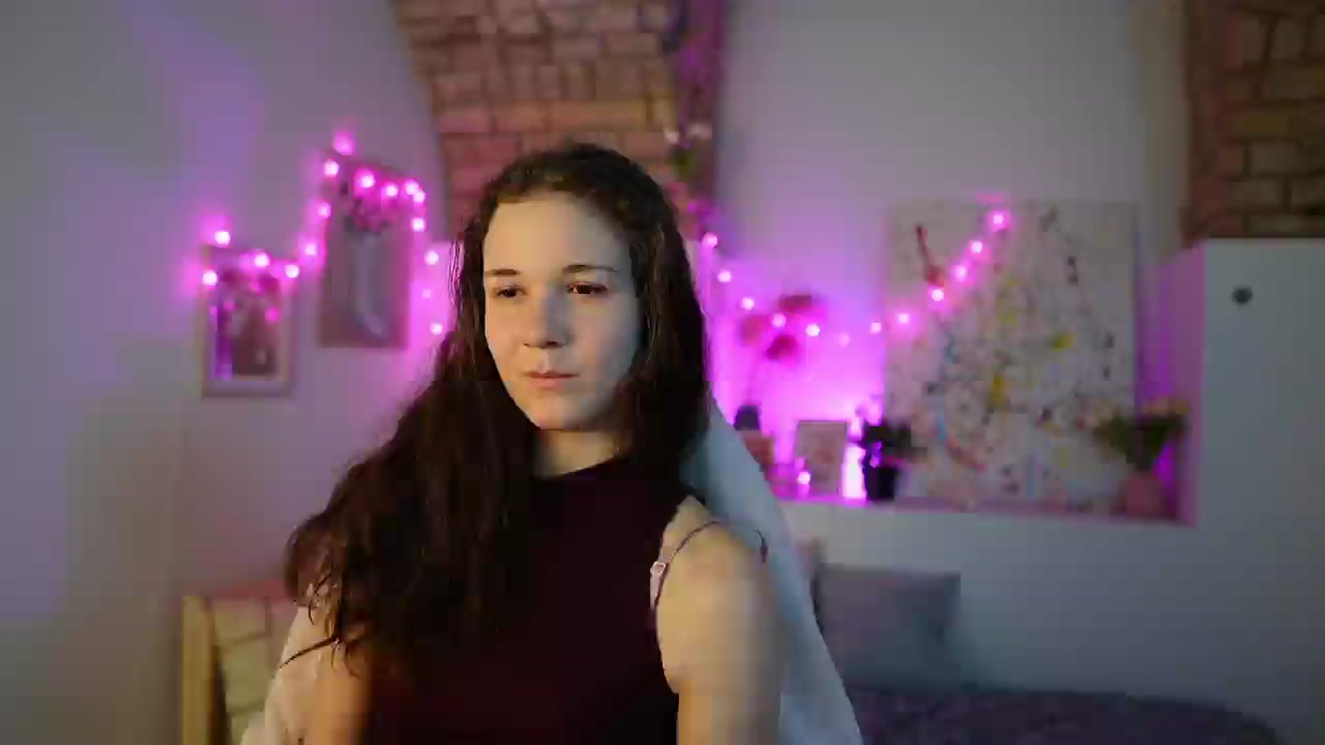 Gallery image thumbnail from Ava__Taylor_'s myfreecams stream on, 12/10/2024, 17:53 image 9 of 20
