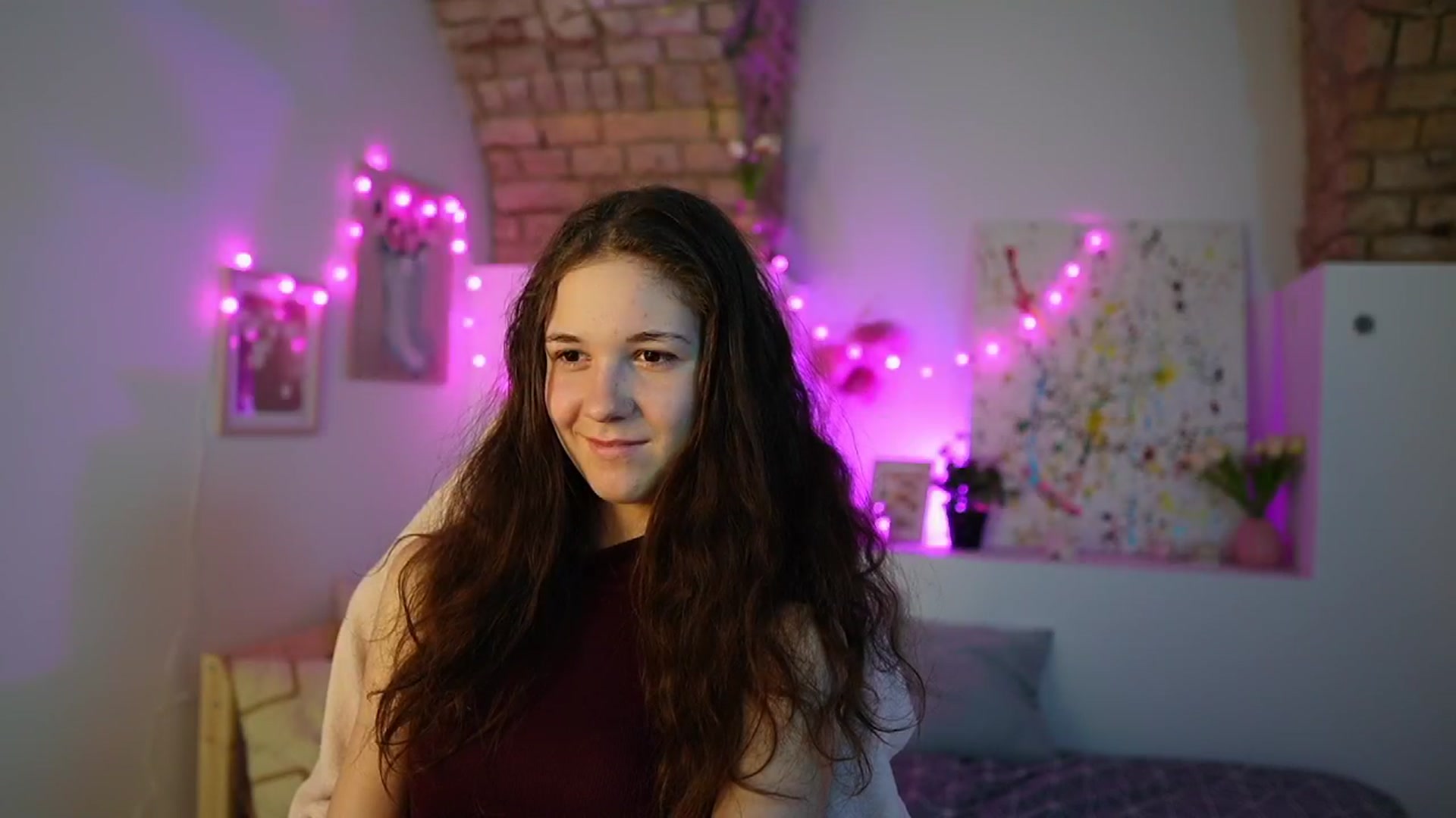 Gallery image thumbnail from Ava__Taylor_'s myfreecams stream on, 12/10/2024, 19:00 image 13 of 20