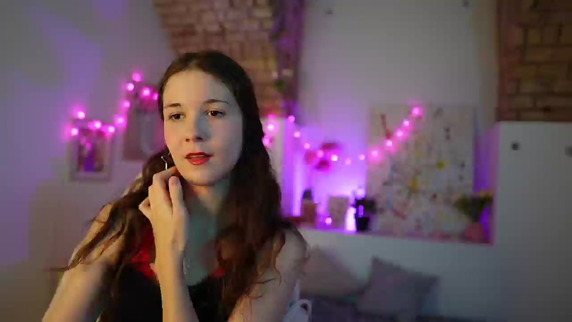 Gallery image thumbnail from Ava__Taylor_'s myfreecams stream on, 12/11/2024, 15:48 image 1 of 20