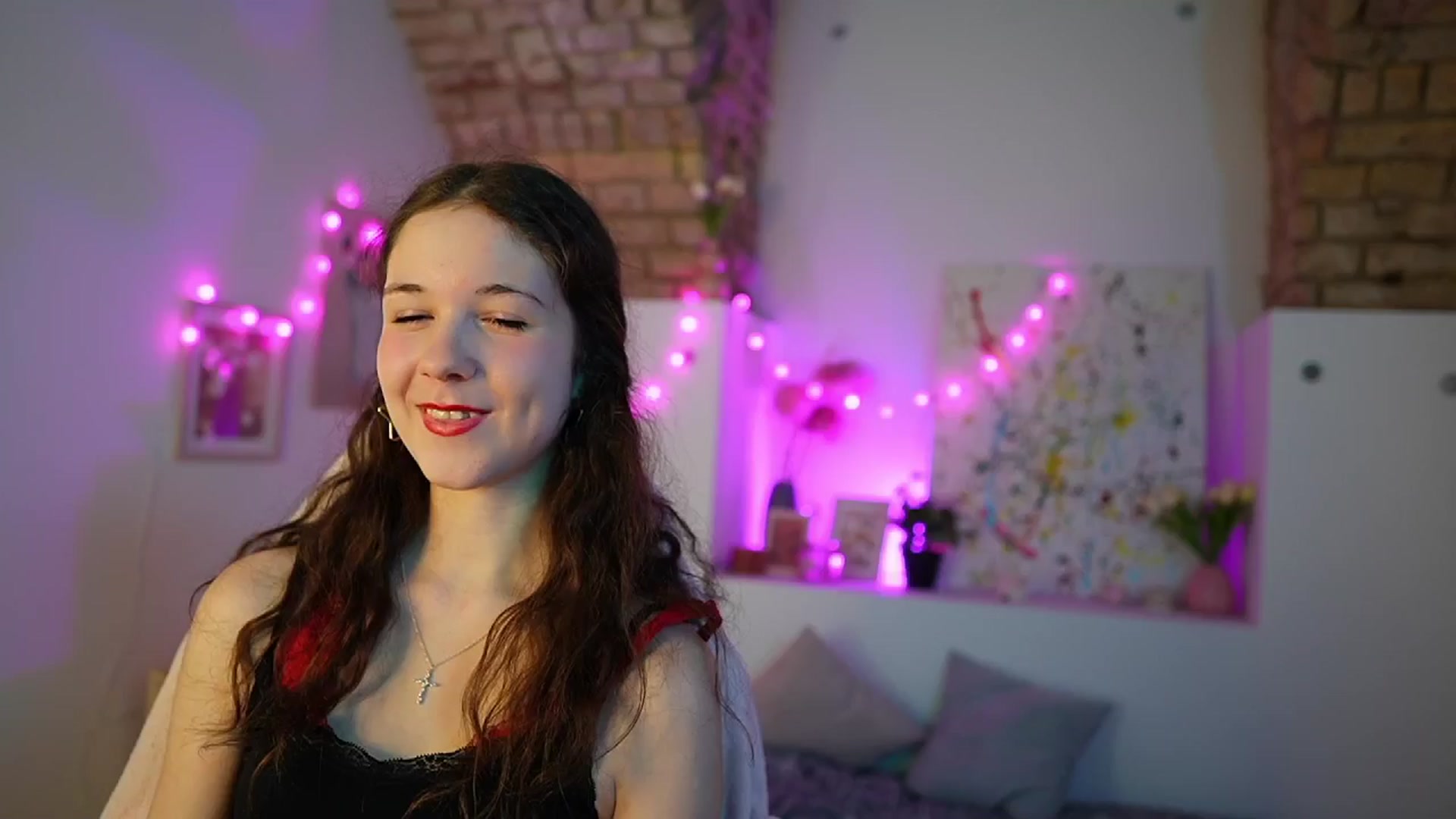 Gallery image thumbnail from Ava__Taylor_'s myfreecams stream on, 12/11/2024, 15:48 image 8 of 20