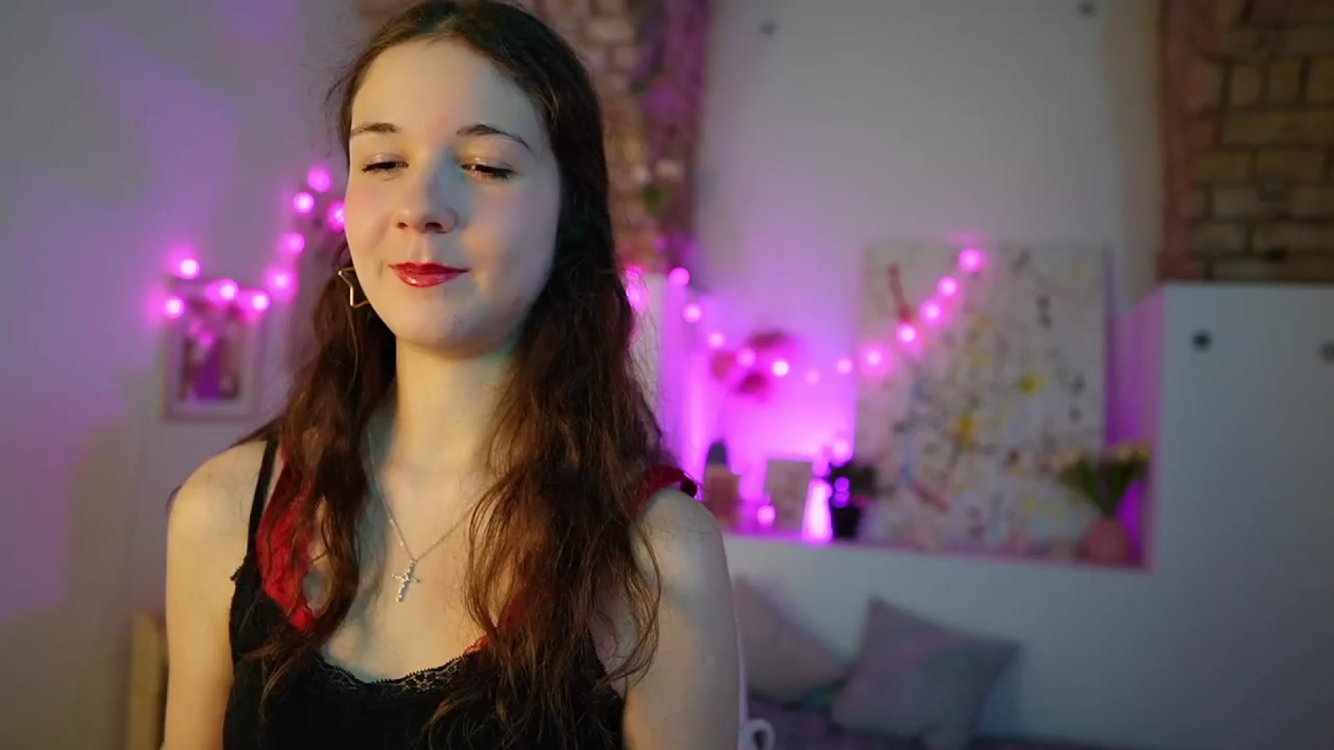 Gallery image thumbnail from Ava__Taylor_'s myfreecams stream on, 12/11/2024, 15:48 image 6 of 20