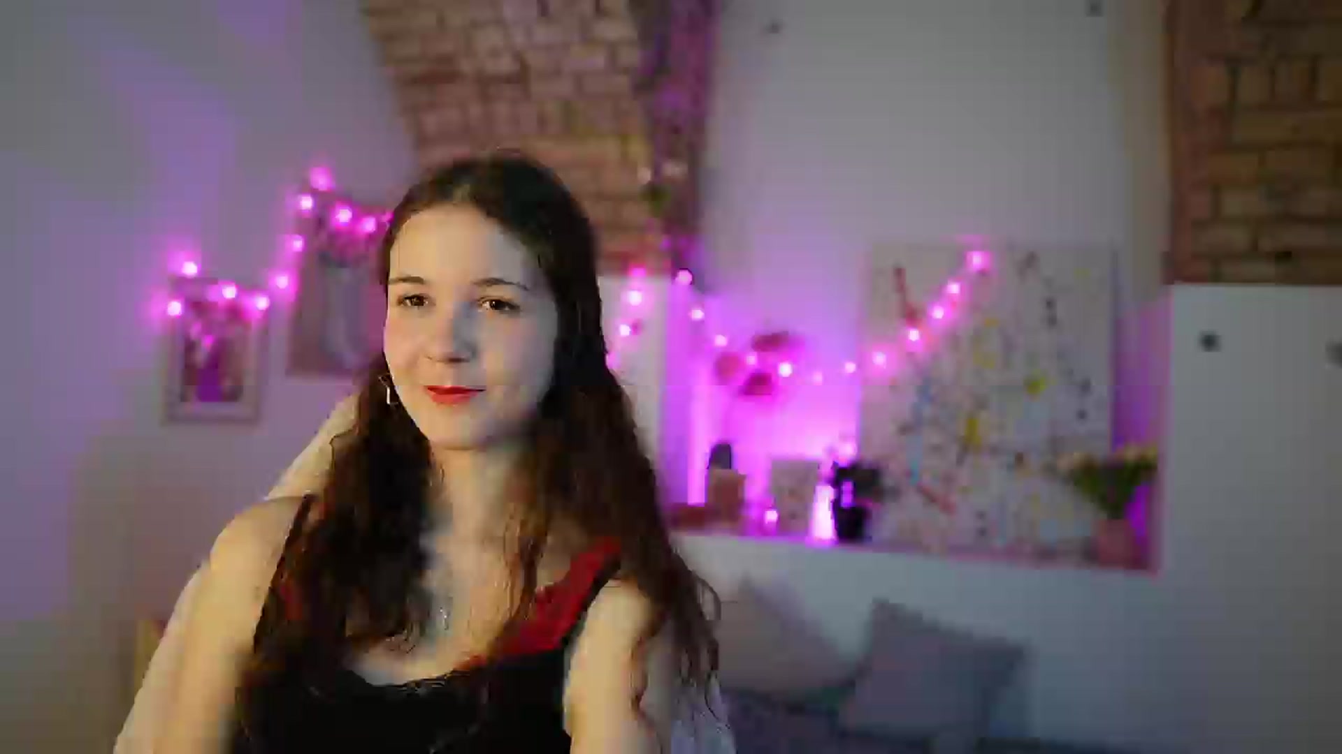 Gallery image thumbnail from Ava__Taylor_'s myfreecams stream on, 12/11/2024, 17:32 image 15 of 20