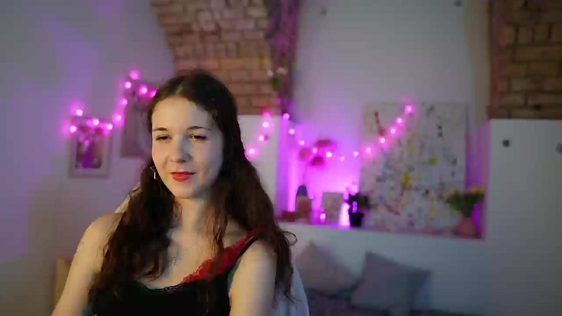 Gallery image thumbnail from Ava__Taylor_'s myfreecams stream on, 12/11/2024, 17:32 image 9 of 20