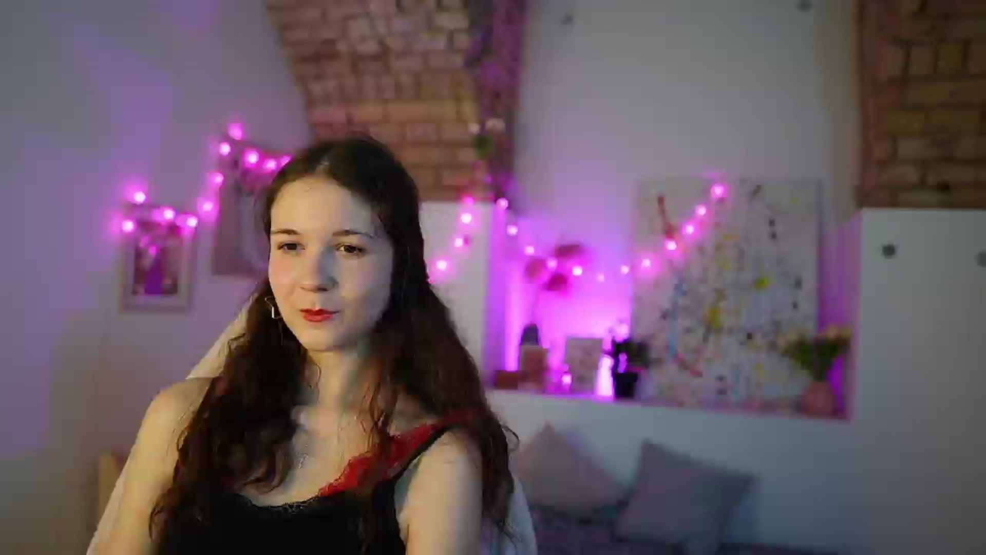 Gallery image thumbnail from Ava__Taylor_'s myfreecams stream on, 12/11/2024, 17:32 image 13 of 20