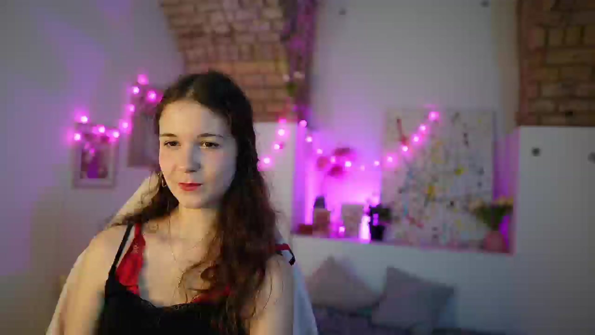Gallery image thumbnail from Ava__Taylor_'s myfreecams stream on, 12/11/2024, 18:30 image 13 of 20