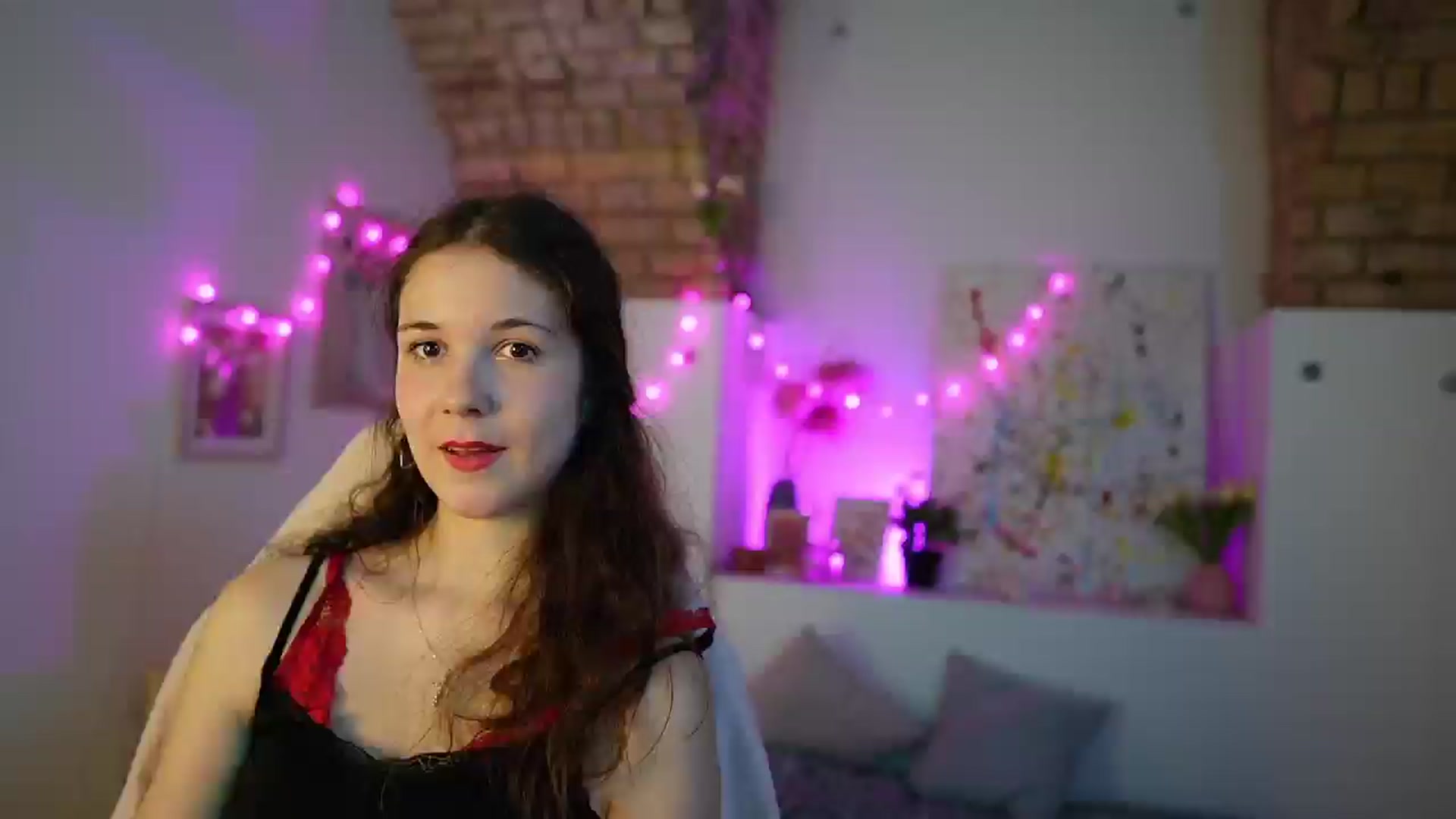 Gallery image thumbnail from Ava__Taylor_'s myfreecams stream on, 12/11/2024, 18:30 image 16 of 20