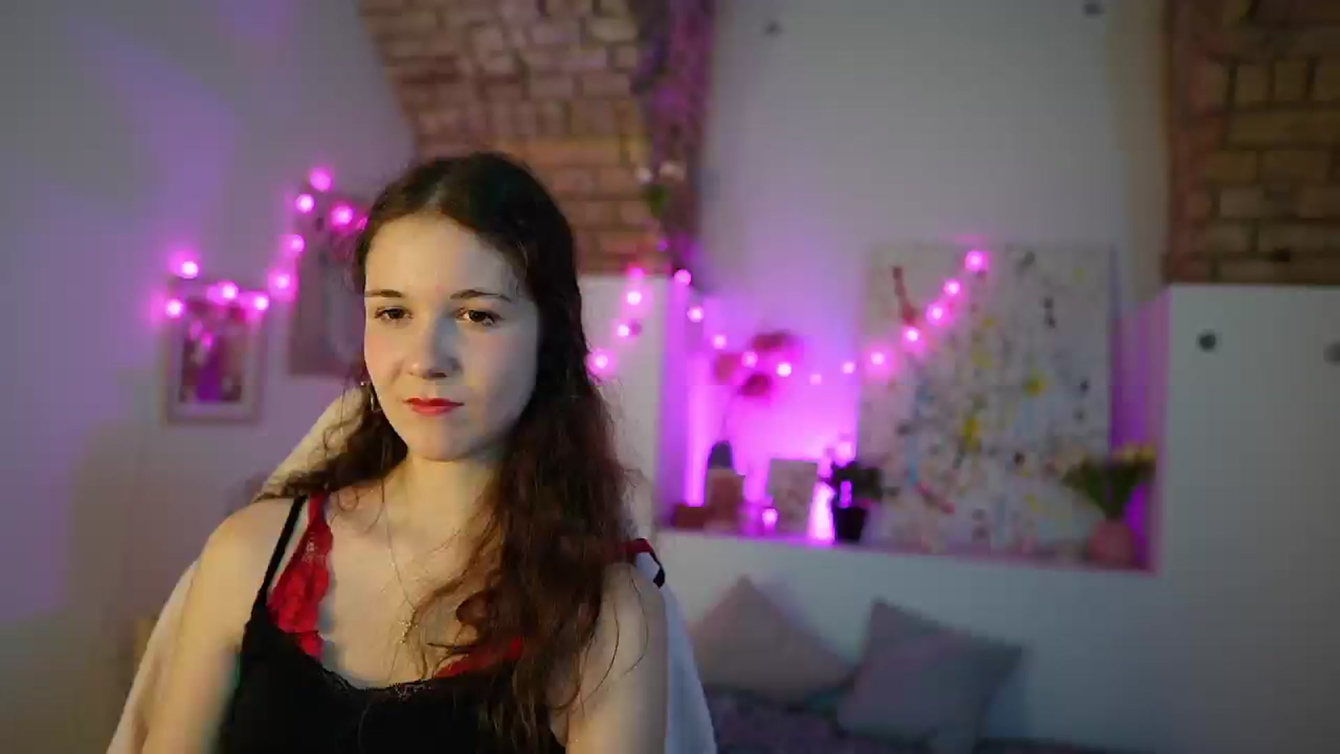 Gallery image thumbnail from Ava__Taylor_'s myfreecams stream on, 12/11/2024, 18:30 image 12 of 20