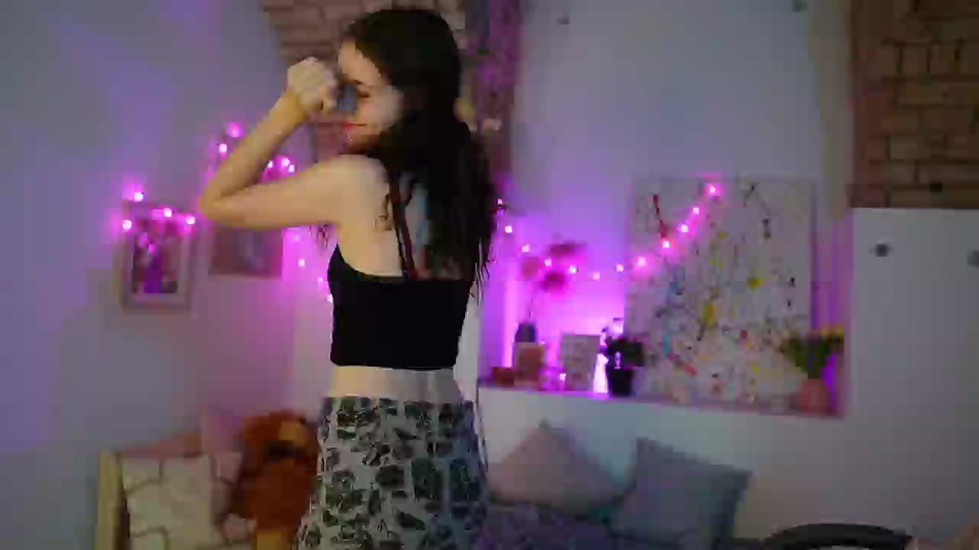Gallery image thumbnail from Ava__Taylor_'s myfreecams stream on, 12/11/2024, 18:30 image 7 of 20