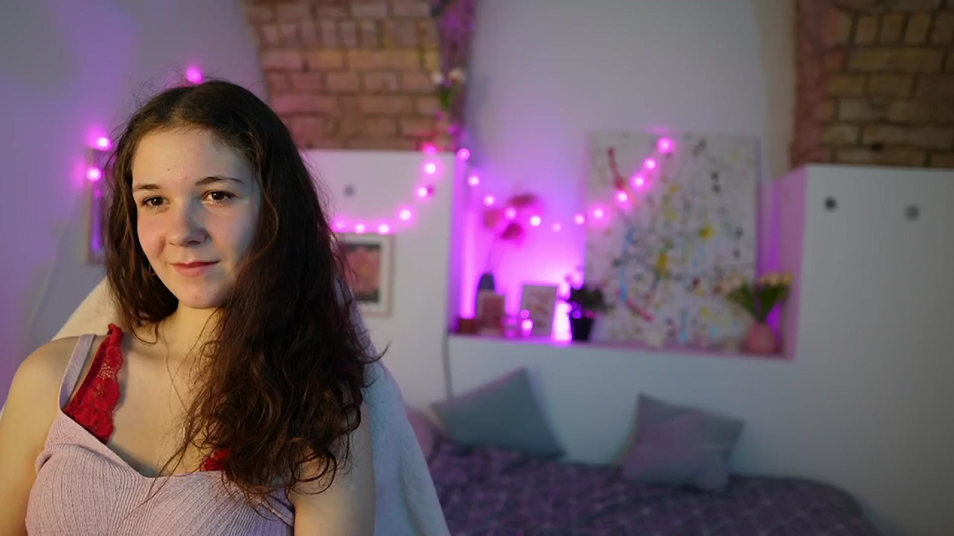 Gallery image thumbnail from Ava__Taylor_'s myfreecams stream on, 12/12/2024, 16:00 image 19 of 20