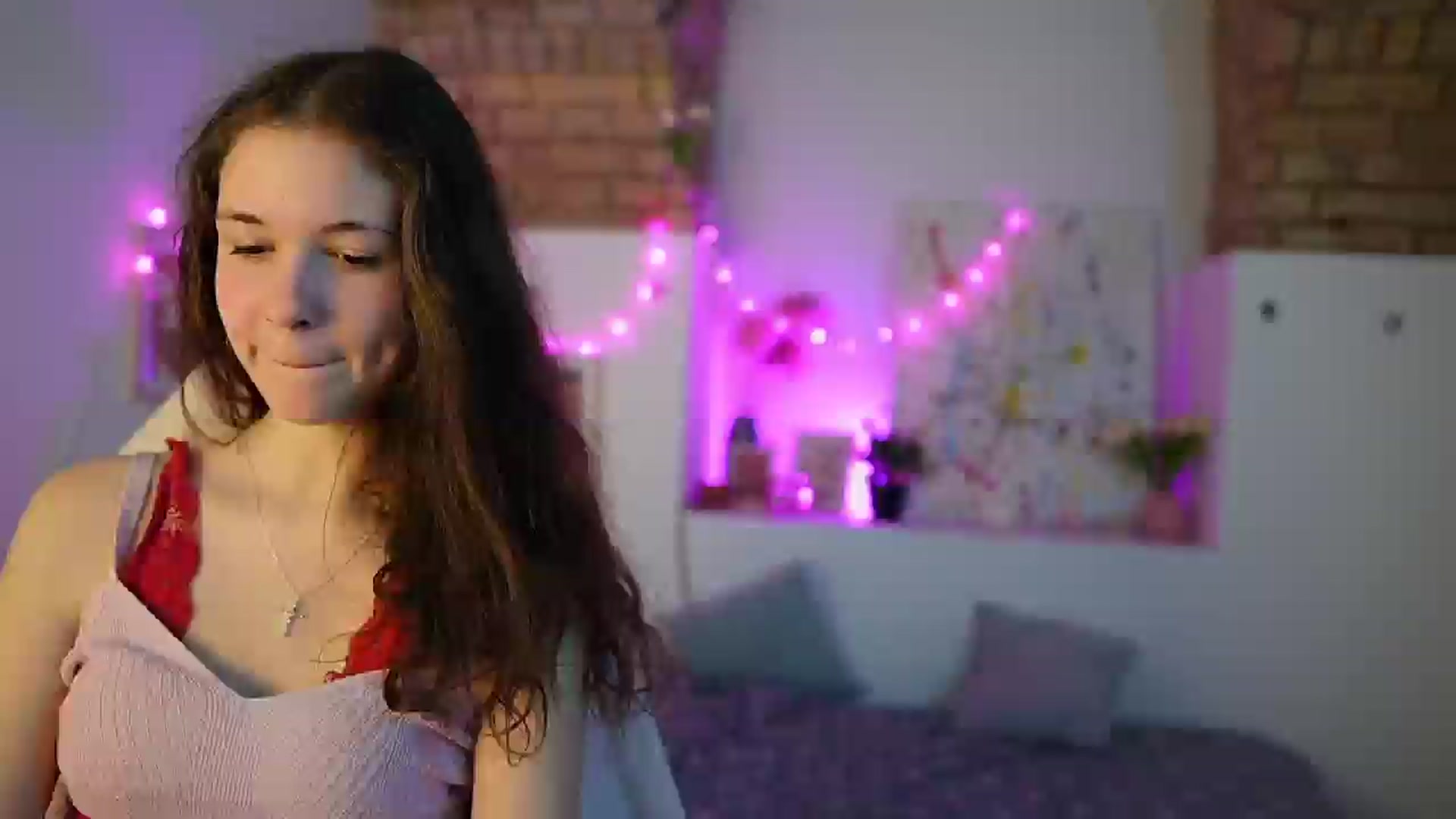 Gallery image thumbnail from Ava__Taylor_'s myfreecams stream on, 12/12/2024, 16:00 image 14 of 20