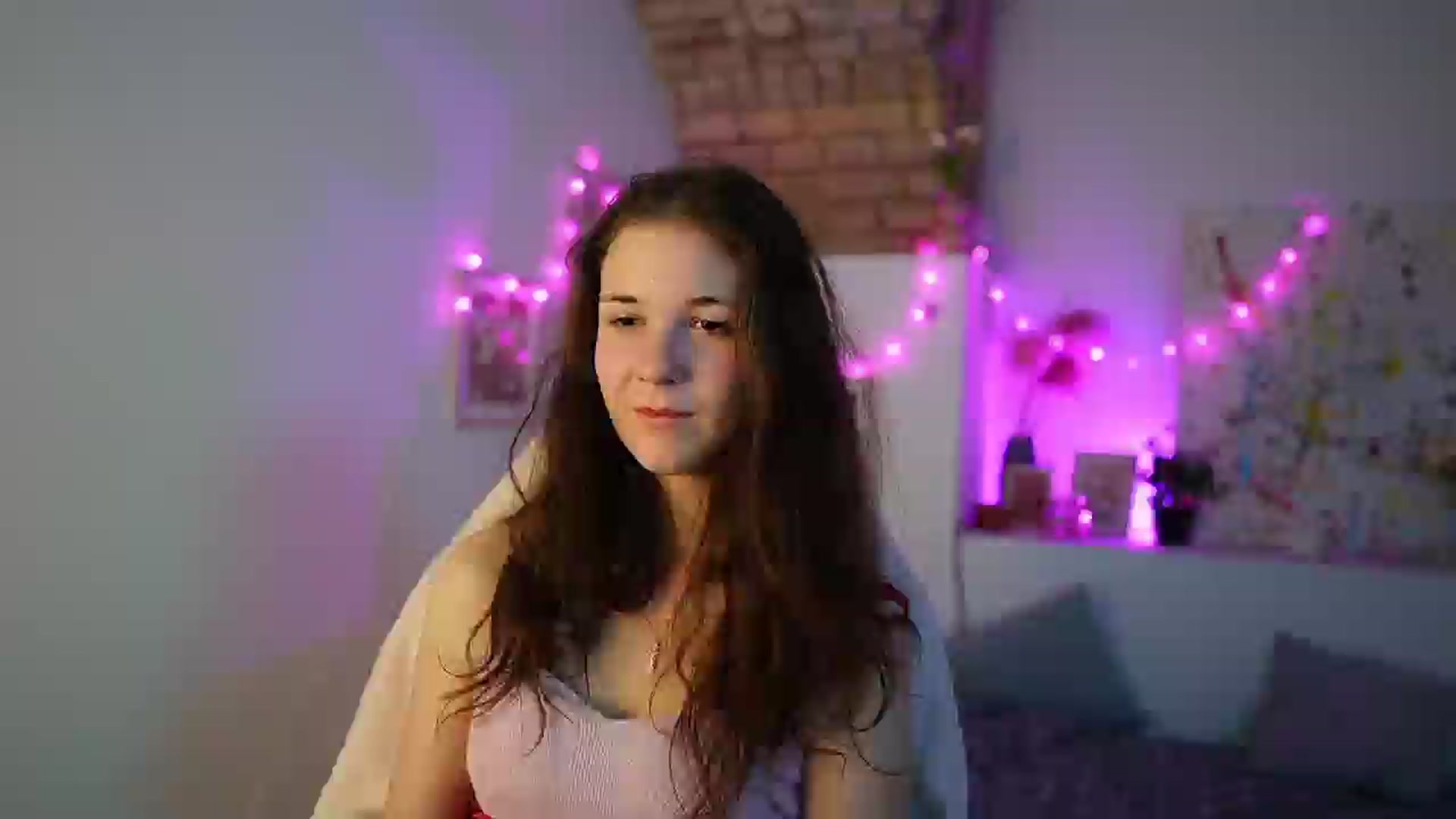 Gallery image thumbnail from Ava__Taylor_'s myfreecams stream on, 12/12/2024, 19:03 image 1 of 20