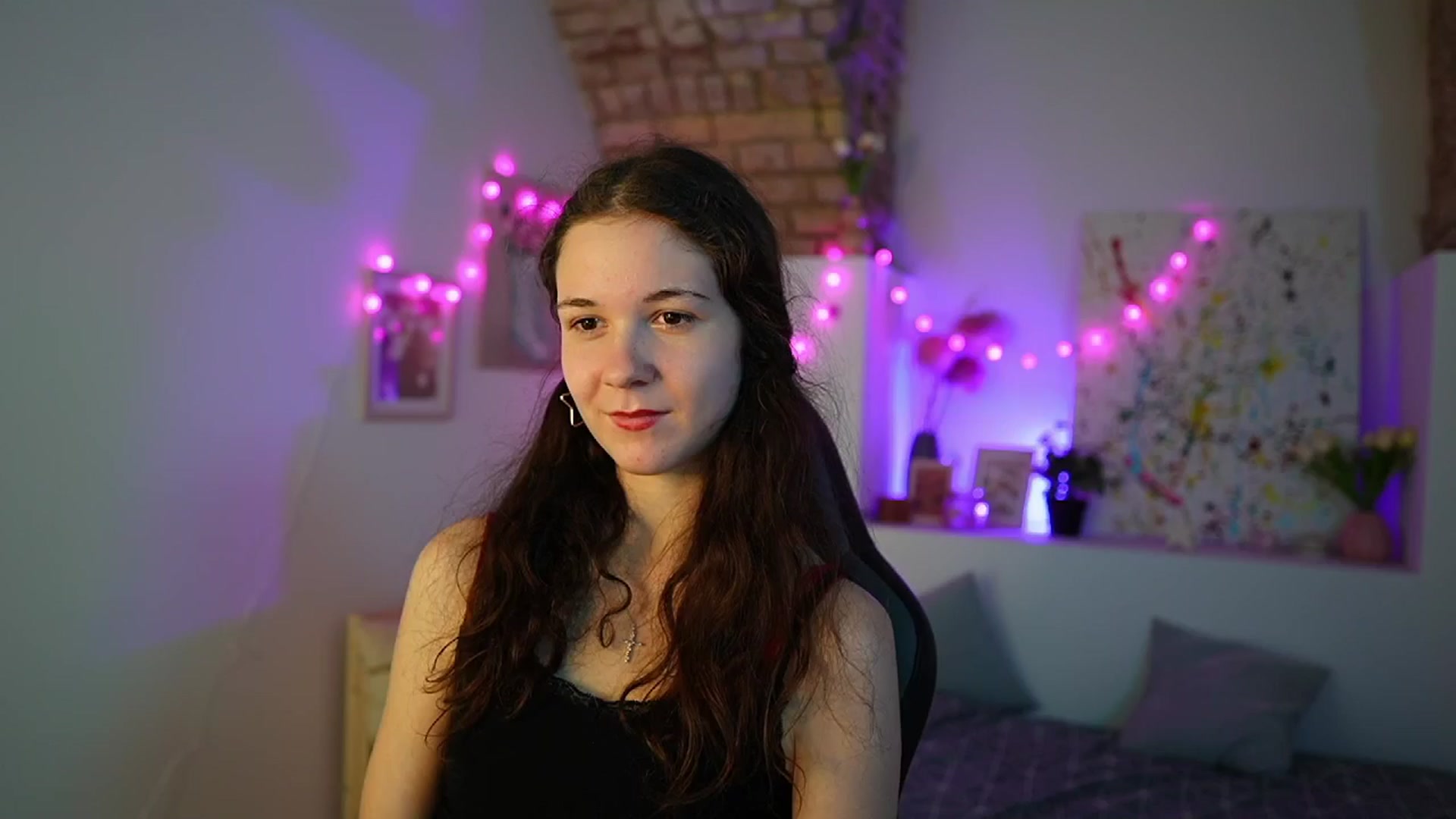Gallery image thumbnail from Ava__Taylor_'s myfreecams stream on, 12/13/2024, 16:04 image 6 of 20