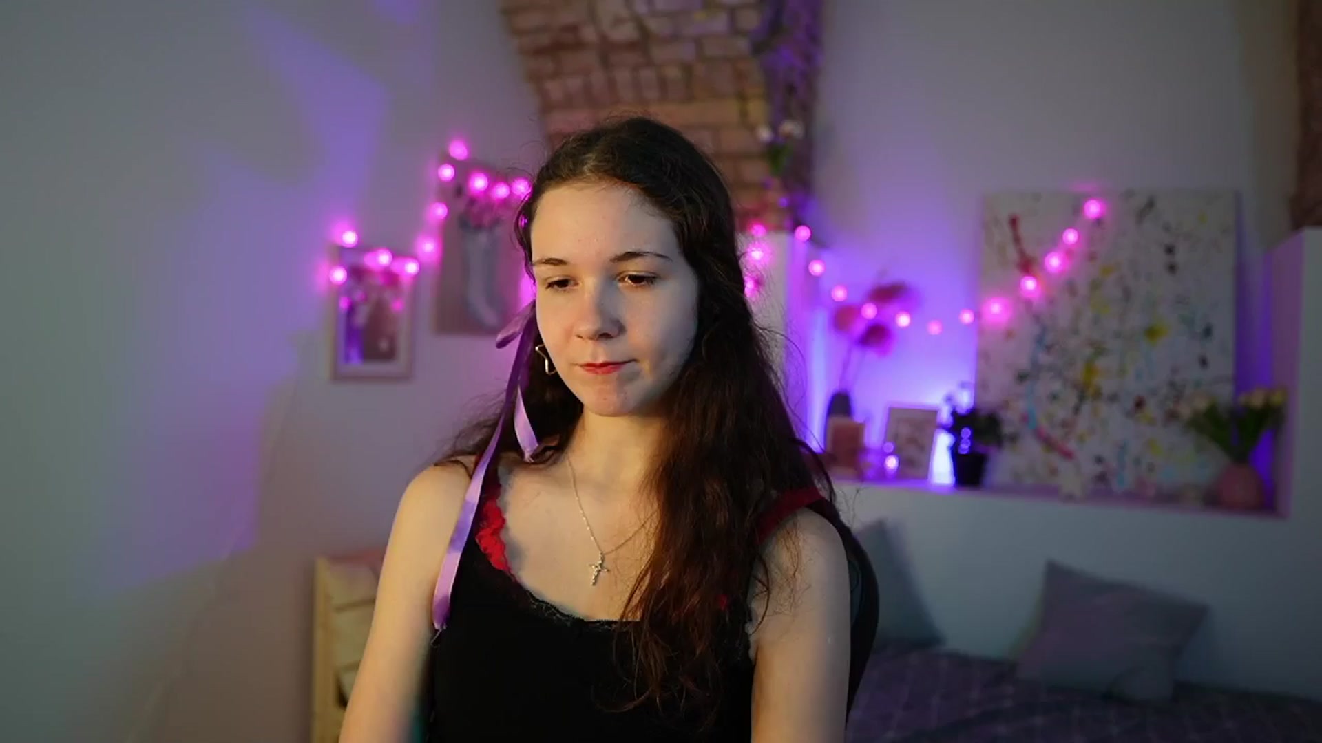 Gallery image thumbnail from Ava__Taylor_'s myfreecams stream on, 12/13/2024, 16:04 image 3 of 20