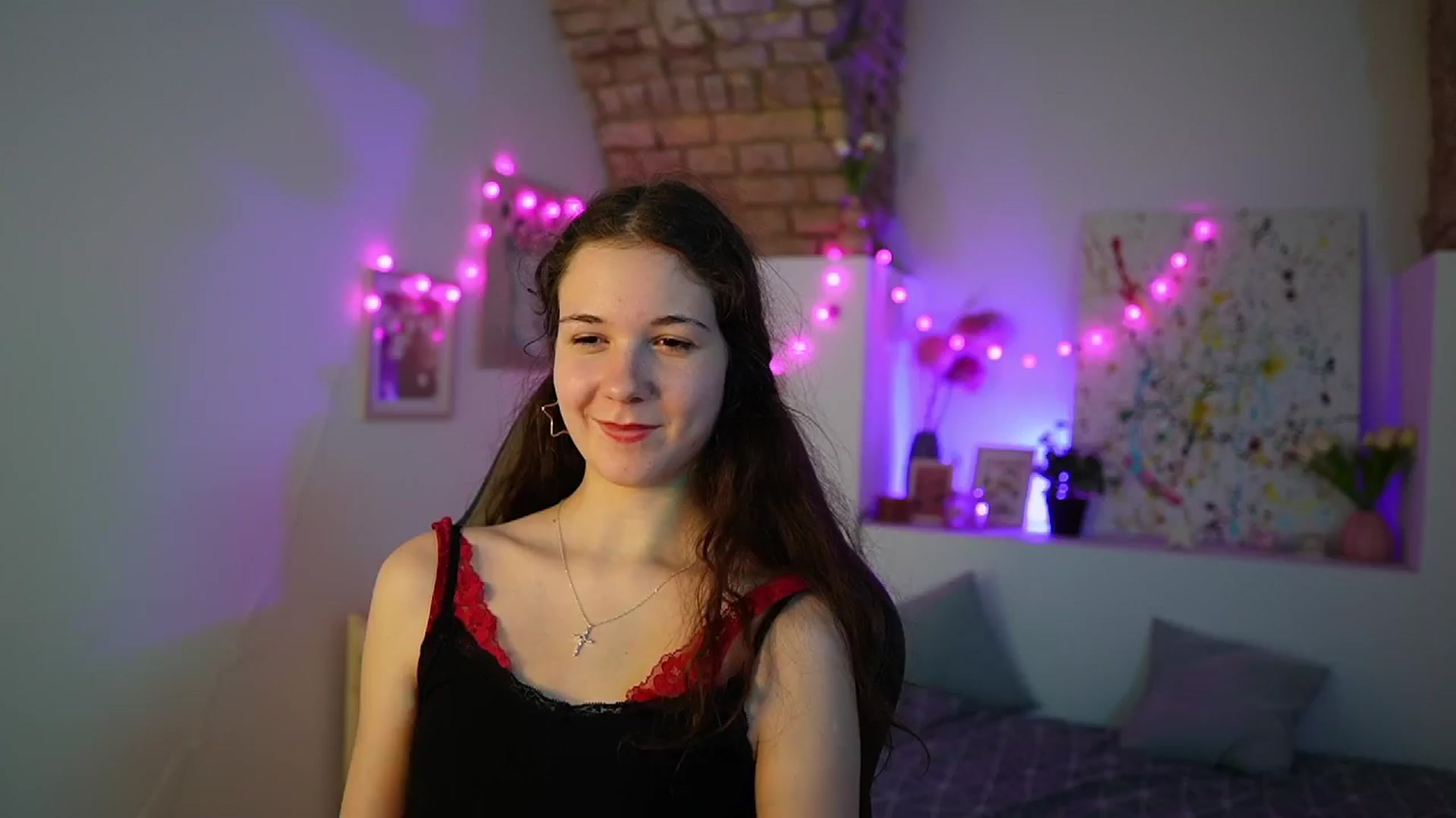 Gallery image thumbnail from Ava__Taylor_'s myfreecams stream on, 12/13/2024, 16:04 image 17 of 20