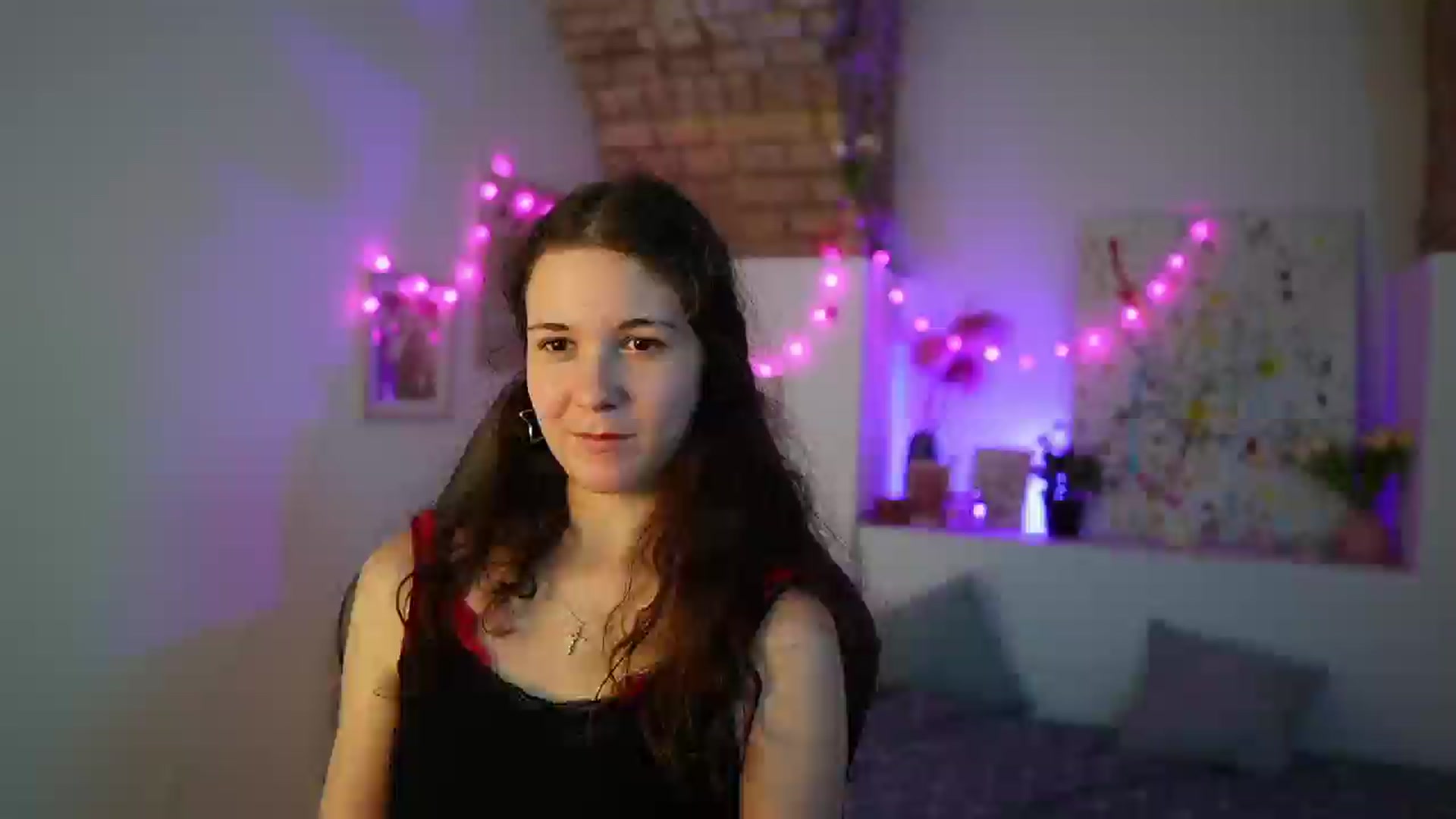 Gallery image thumbnail from Ava__Taylor_'s myfreecams stream on, 12/13/2024, 19:13 image 5 of 20