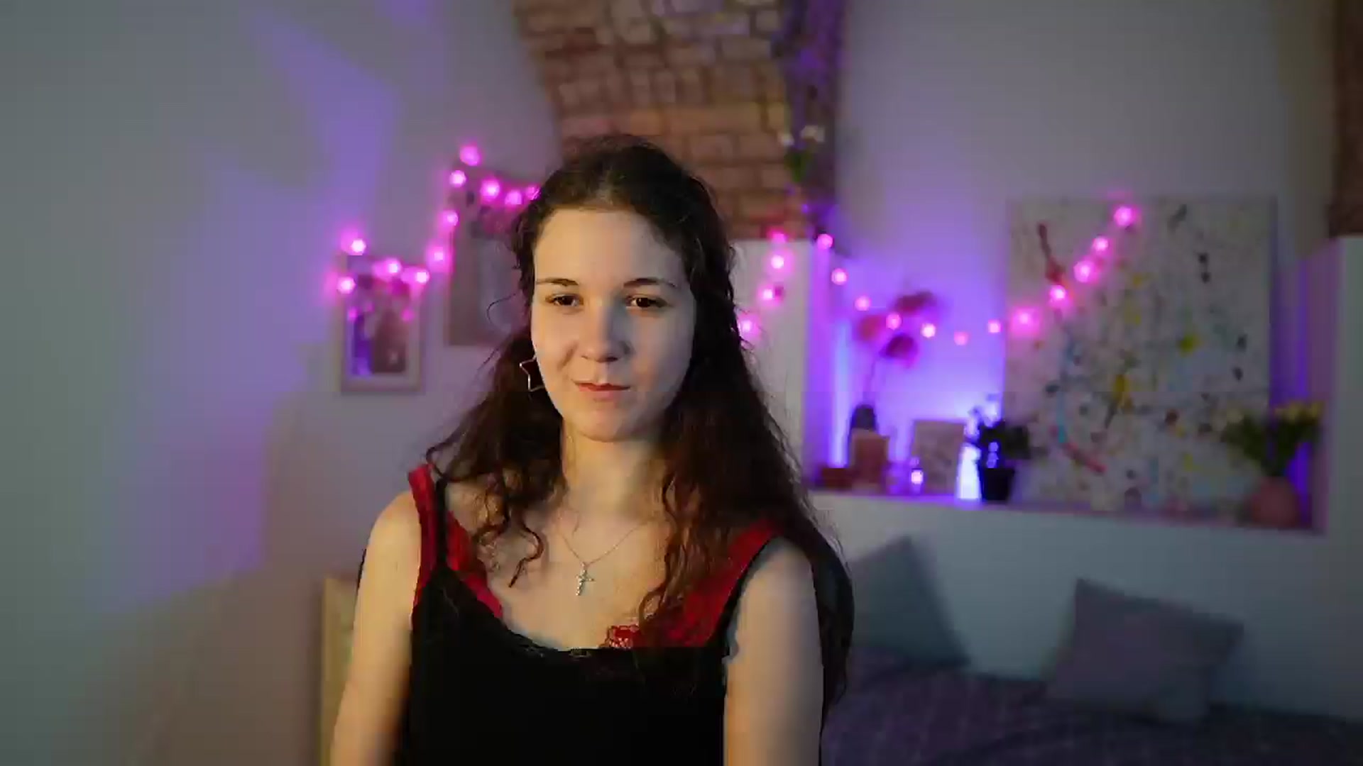 Gallery image thumbnail from Ava__Taylor_'s myfreecams stream on, 12/13/2024, 19:13 image 12 of 20