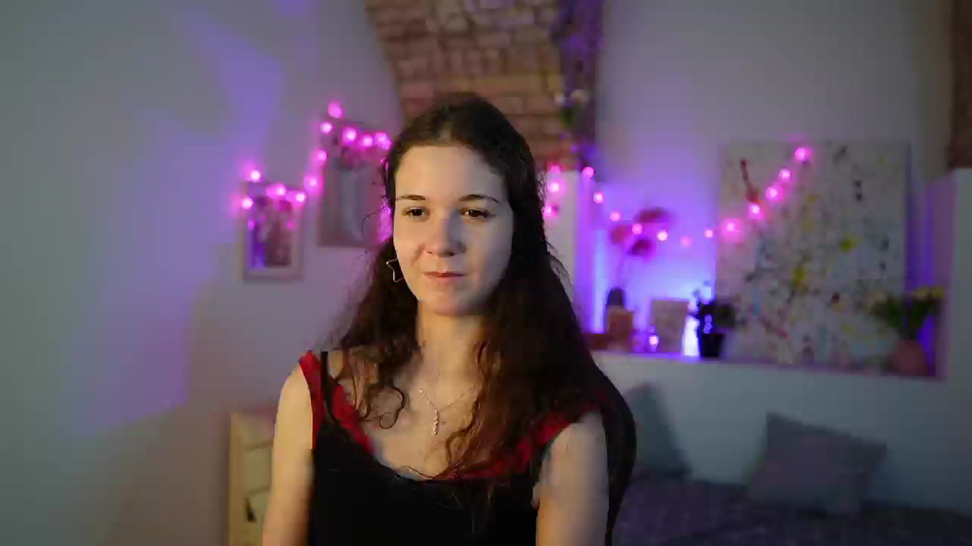 Gallery image thumbnail from Ava__Taylor_'s myfreecams stream on, 12/13/2024, 19:13 image 18 of 20