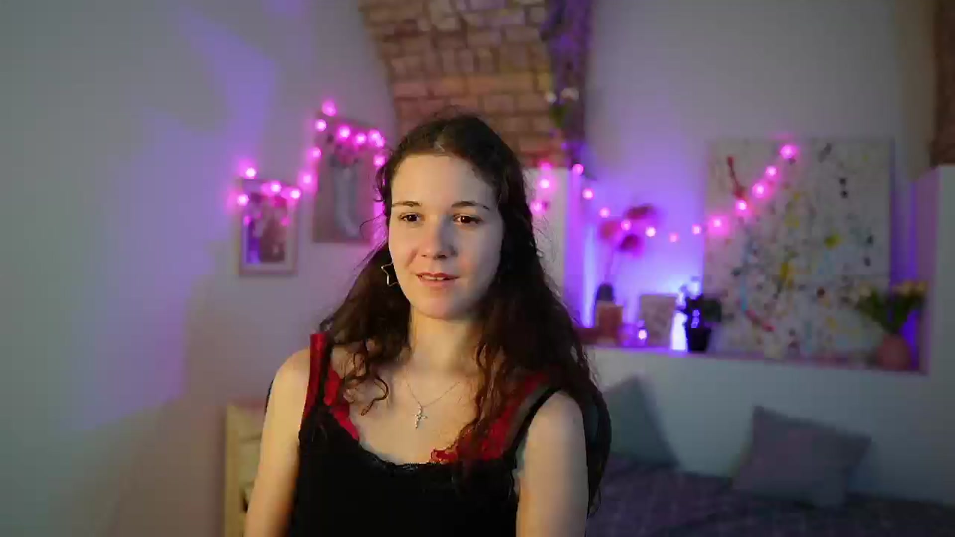 Gallery image thumbnail from Ava__Taylor_'s myfreecams stream on, 12/13/2024, 19:13 image 10 of 20