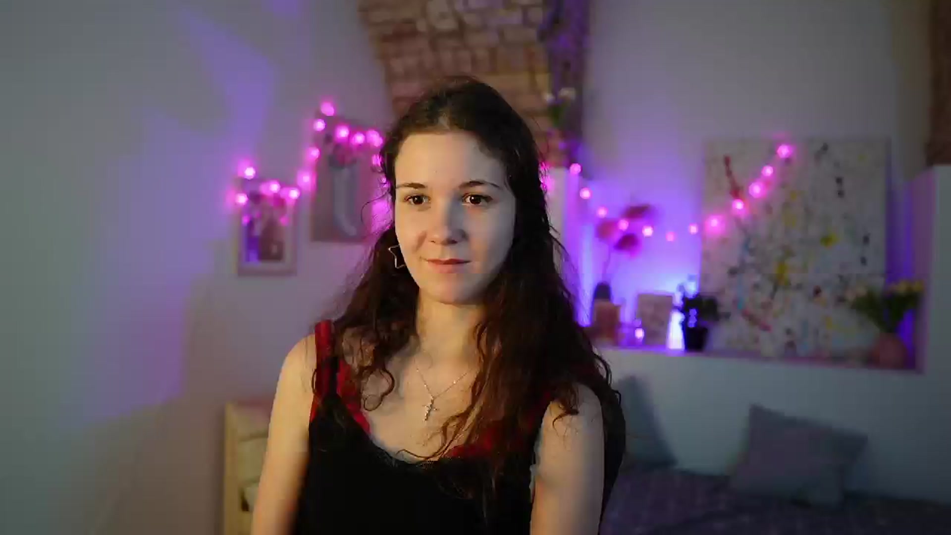 Gallery image thumbnail from Ava__Taylor_'s myfreecams stream on, 12/13/2024, 19:13 image 15 of 20