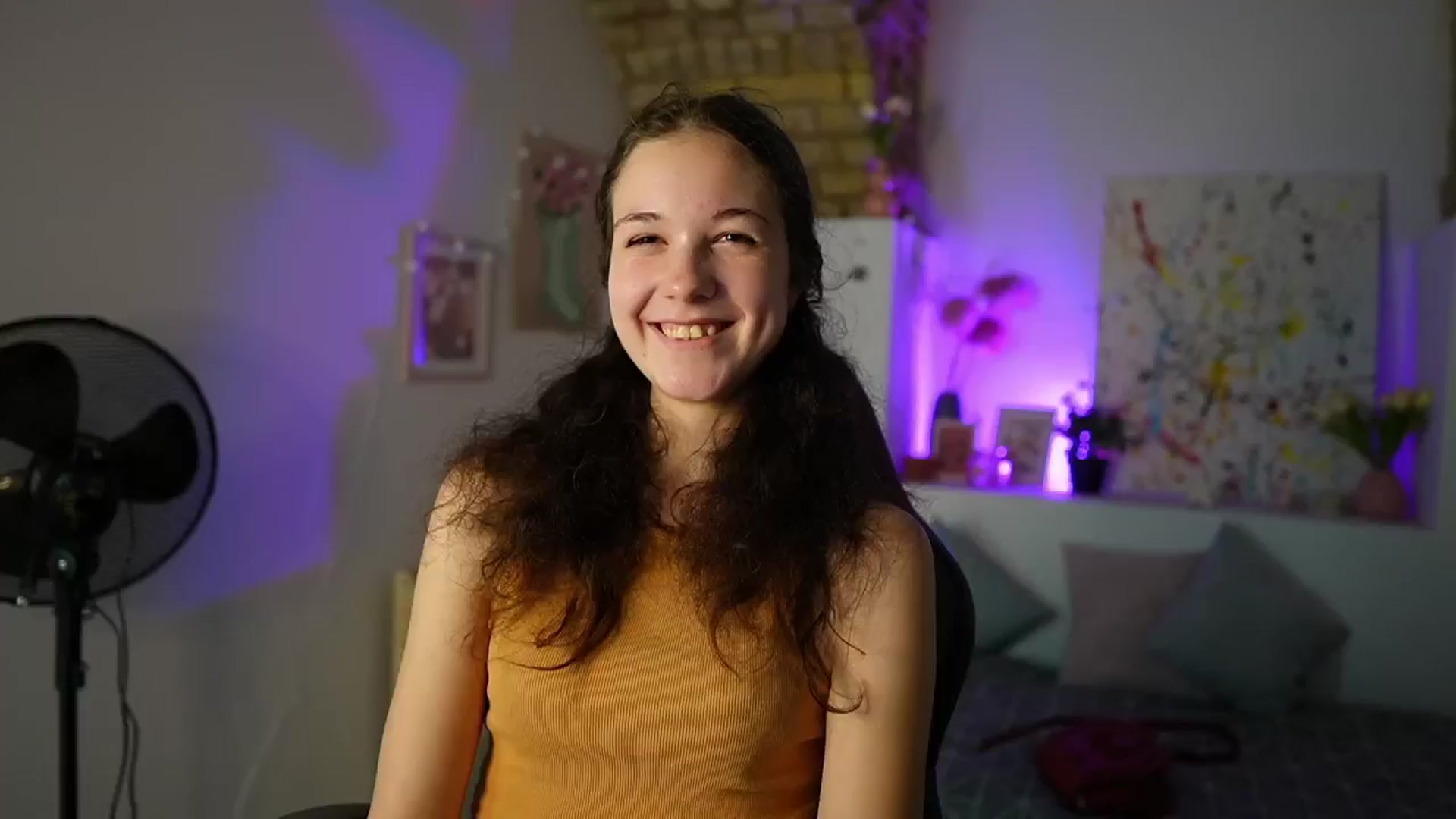 Gallery image thumbnail from Ava__Taylor_'s myfreecams stream on, 12/18/2024, 14:45 image 2 of 20