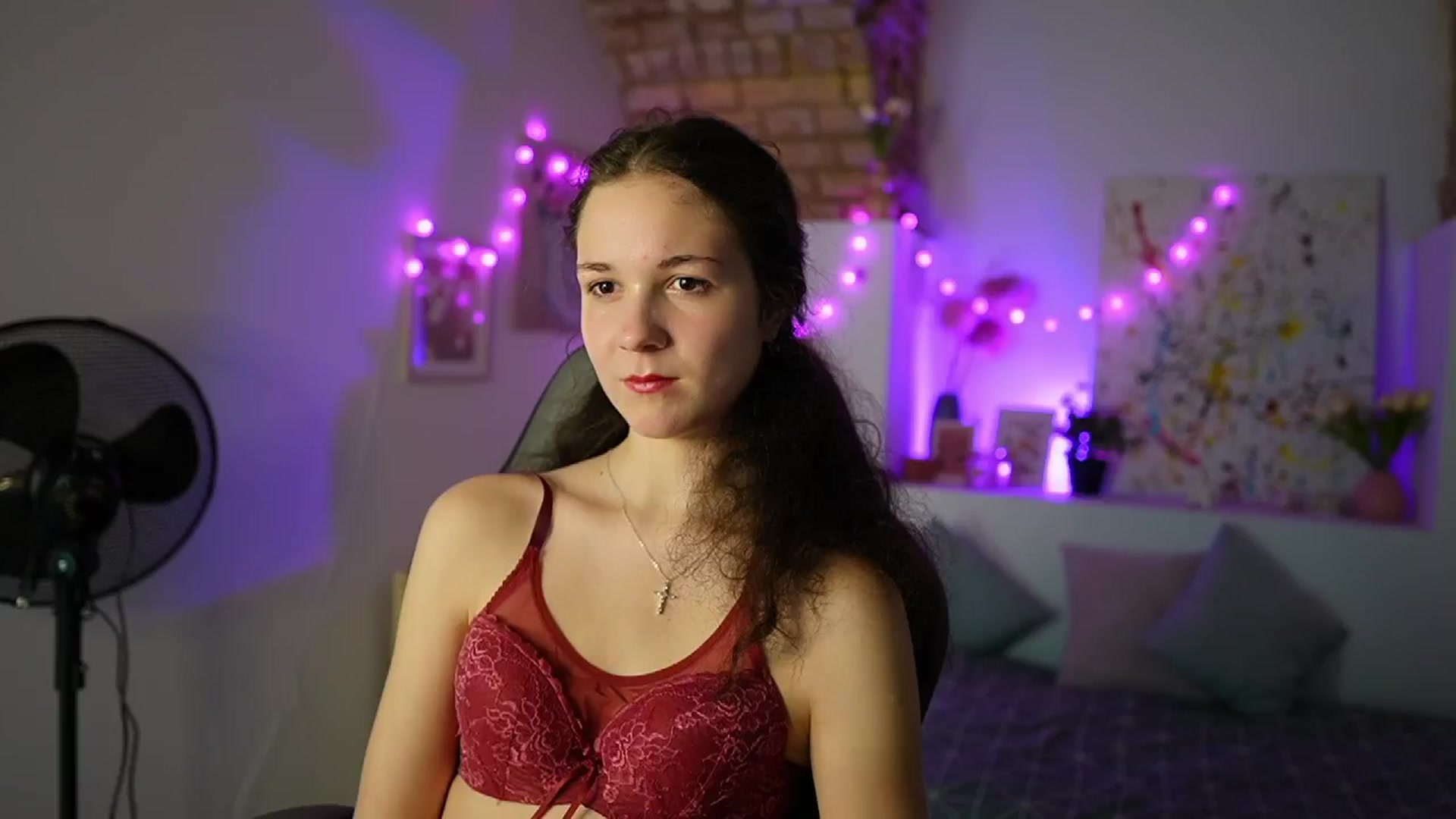 Gallery image thumbnail from Ava__Taylor_'s myfreecams stream on, 12/18/2024, 15:54 image 19 of 20
