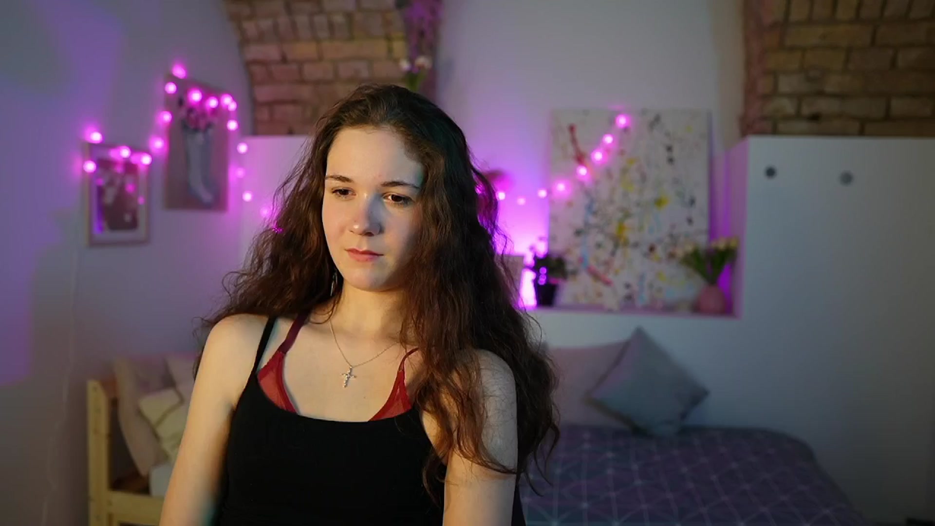 Gallery image thumbnail from Ava__Taylor_'s myfreecams stream on, 12/19/2024, 16:04 image 3 of 20