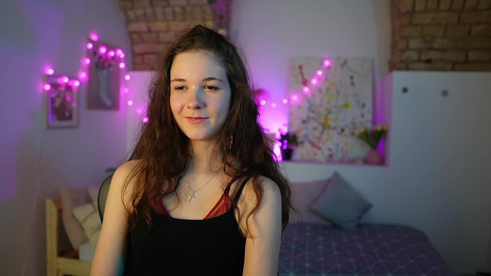 Gallery image thumbnail from Ava__Taylor_'s myfreecams stream on, 12/19/2024, 16:04 image 15 of 20